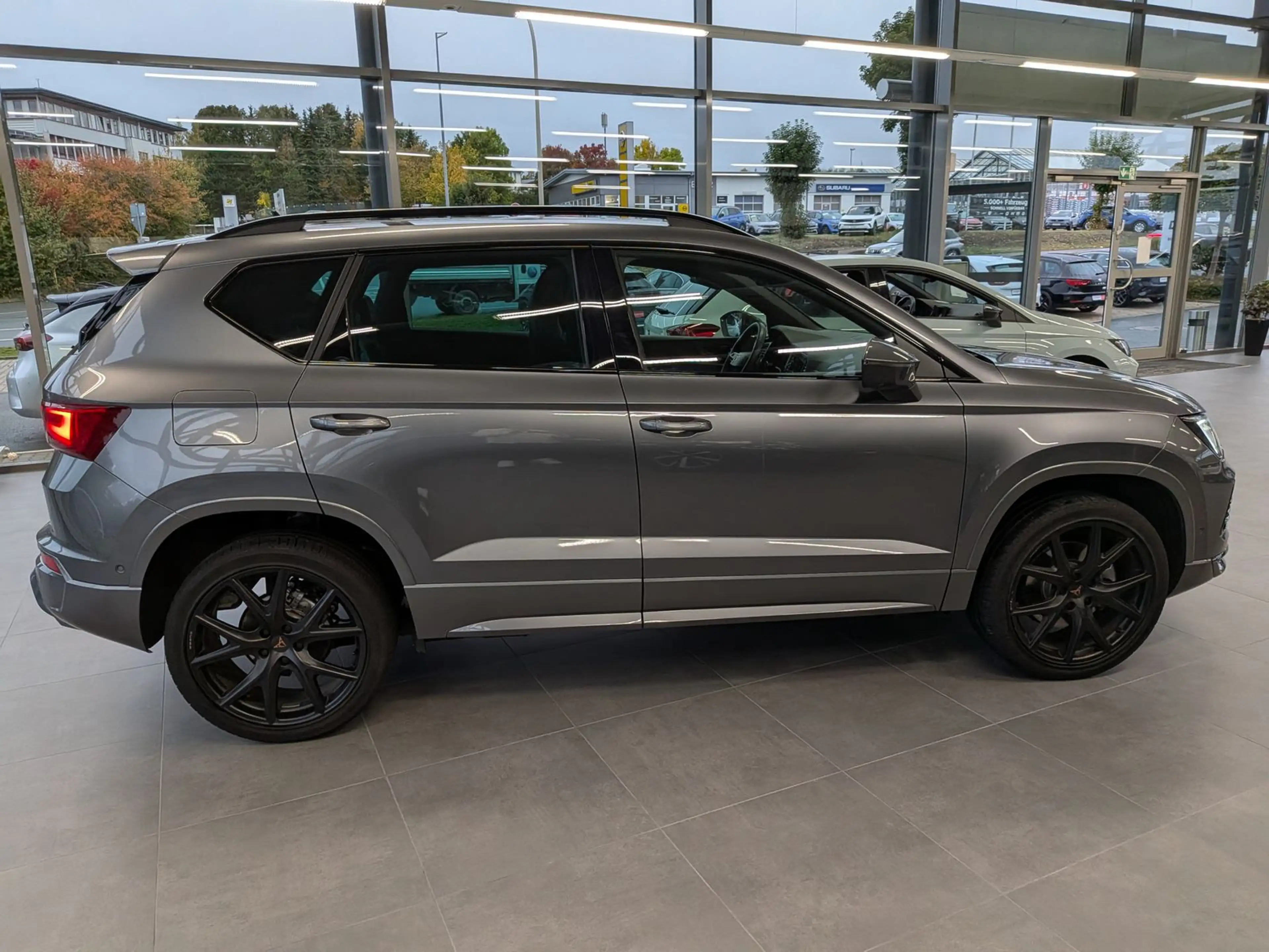 CUPRA Ateca 1.5 TSI DSG Pano Dinamica ACC Cam AHK 19" — photo 9