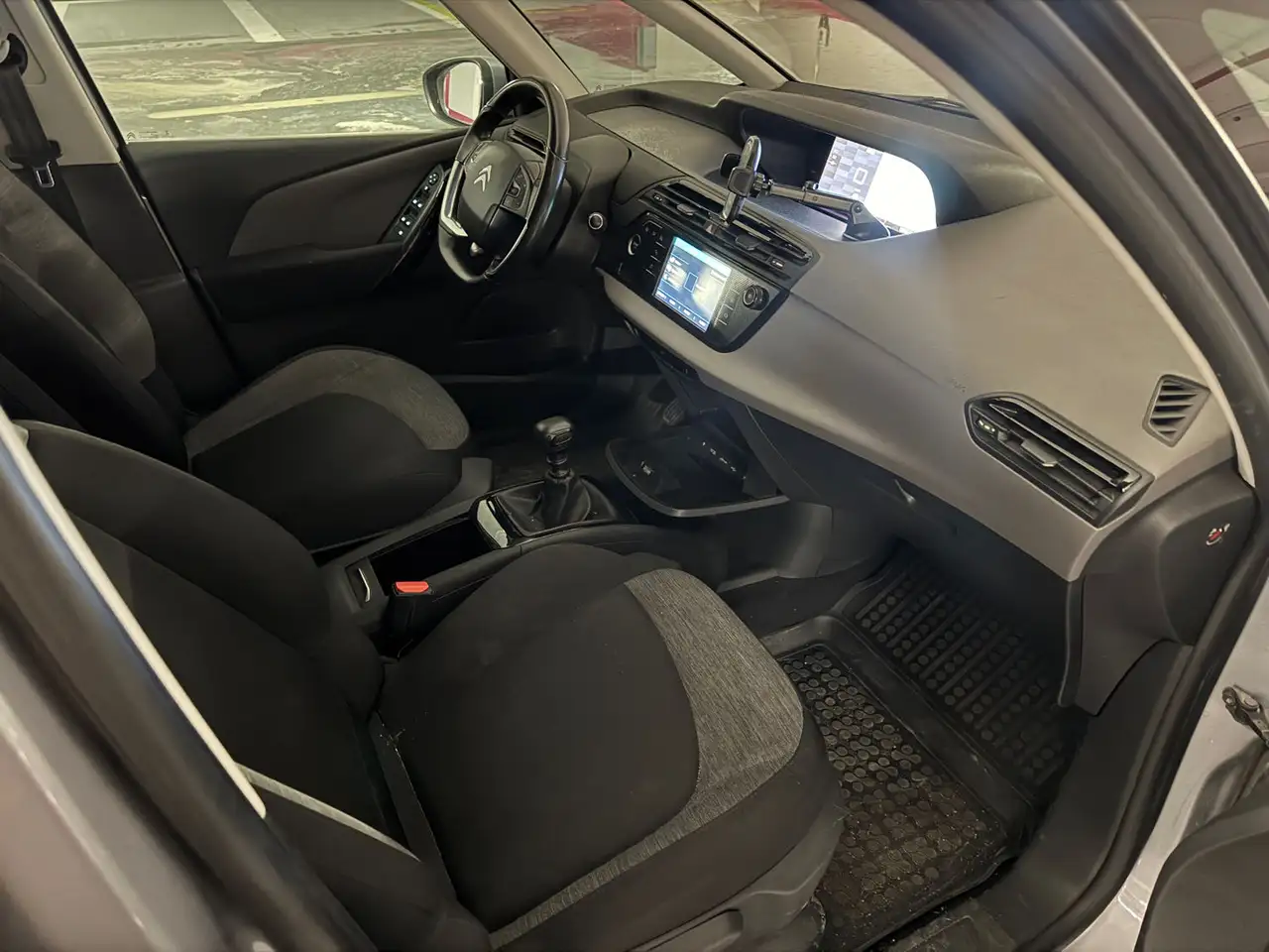 Citroen C4 Berline — photo 8
