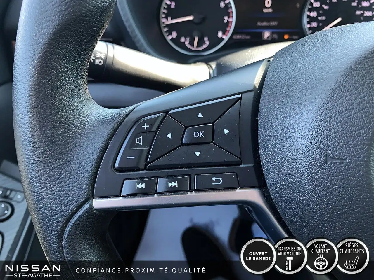 Nissan Sentra photo Nissan Sentra