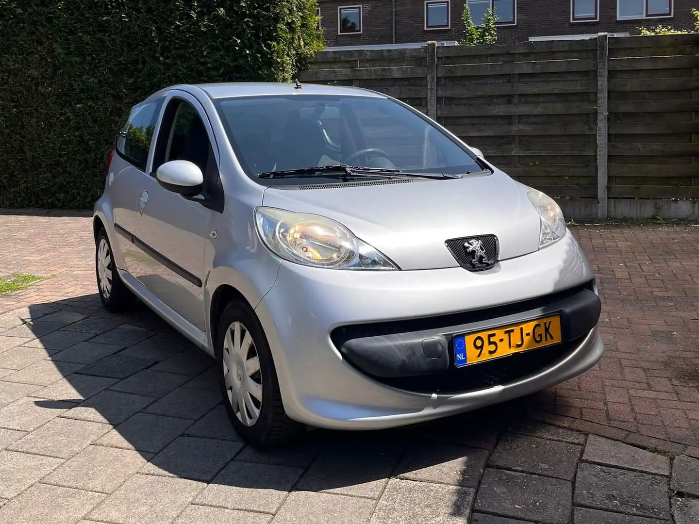 Peugeot 107 107 1.0-12V XS Argent - 2
