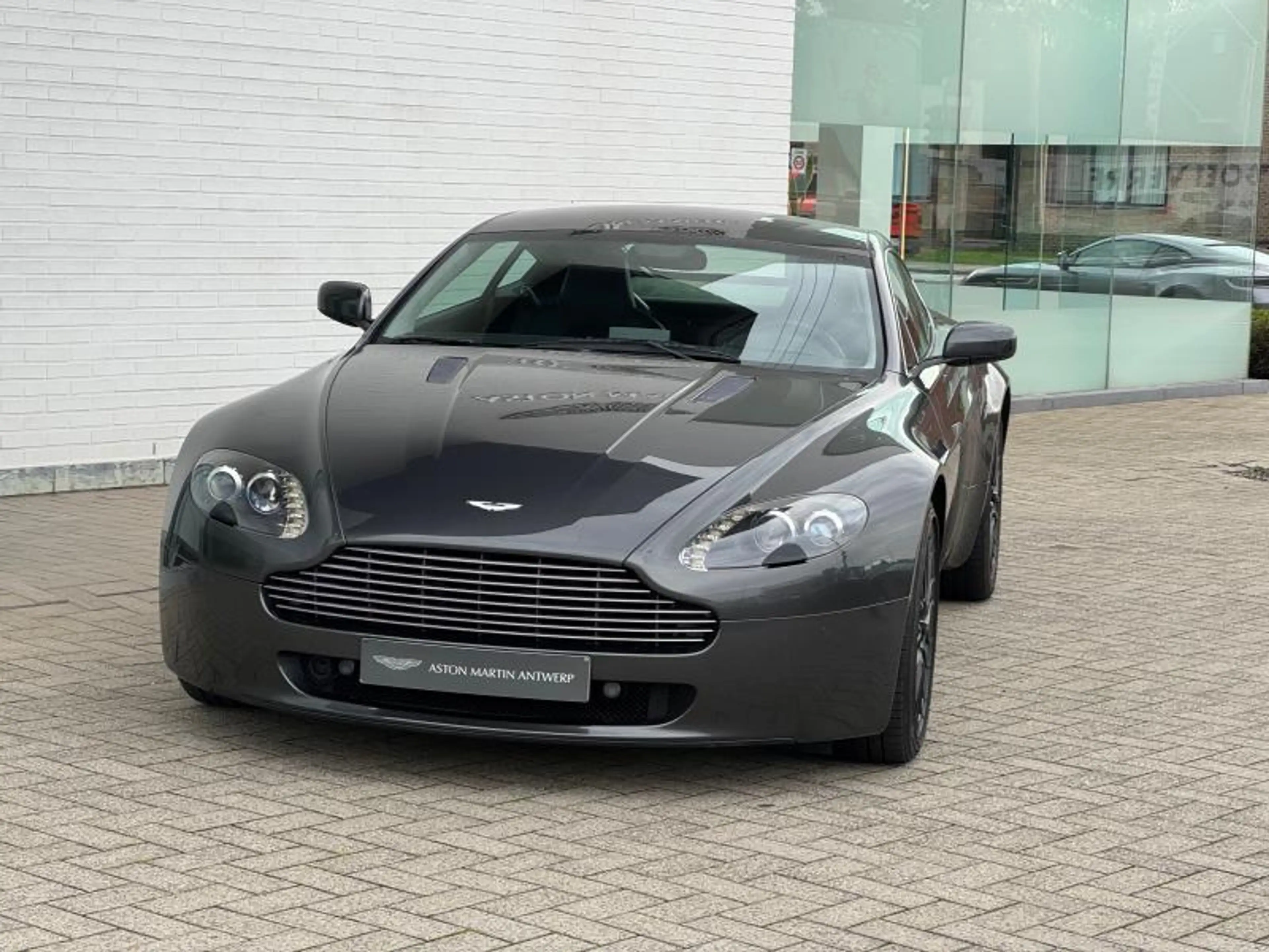 Aston Martin V8 4.7l Sportshift — photo 8