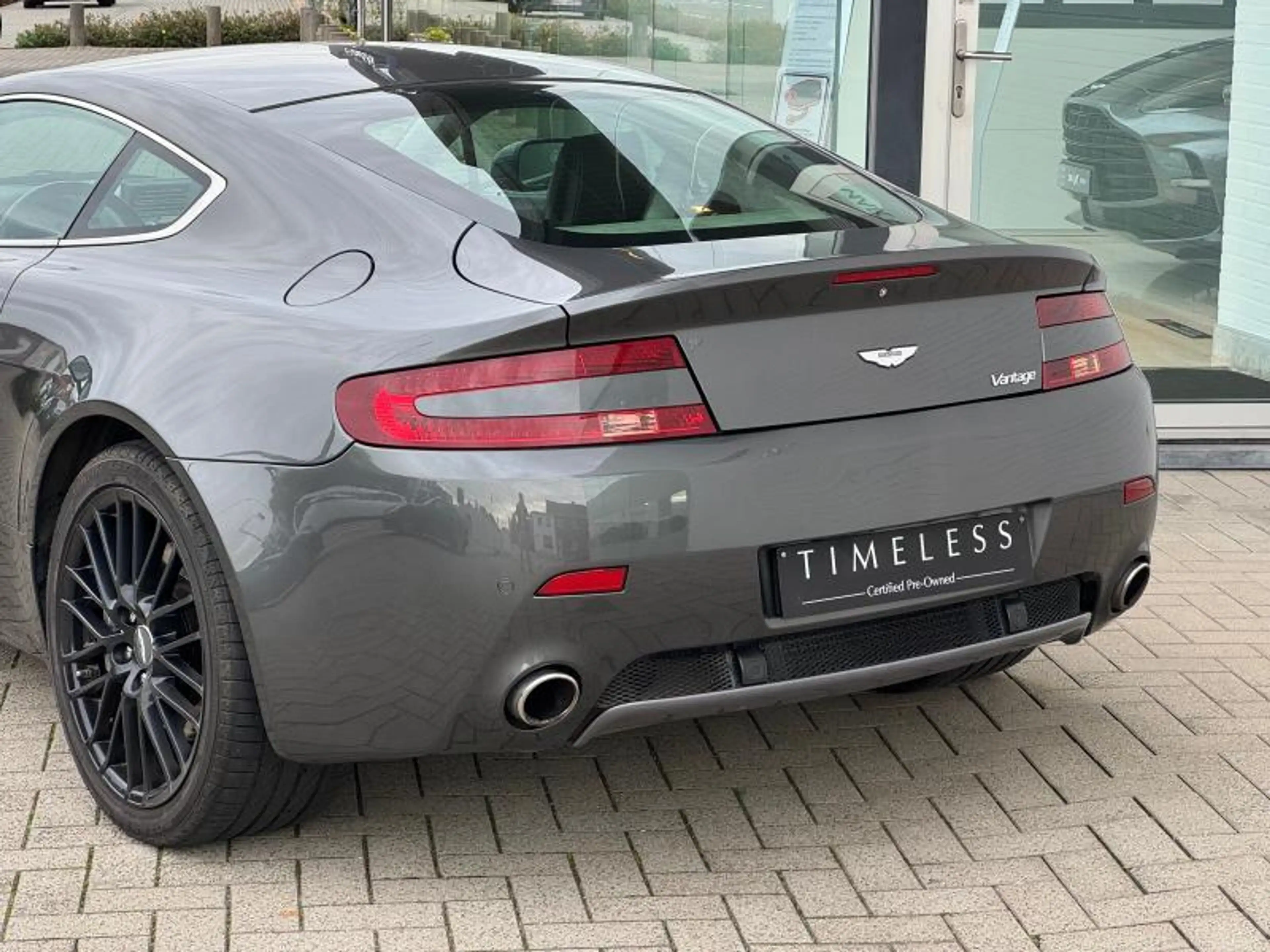 Aston Martin V8 4.7l Sportshift — photo 13
