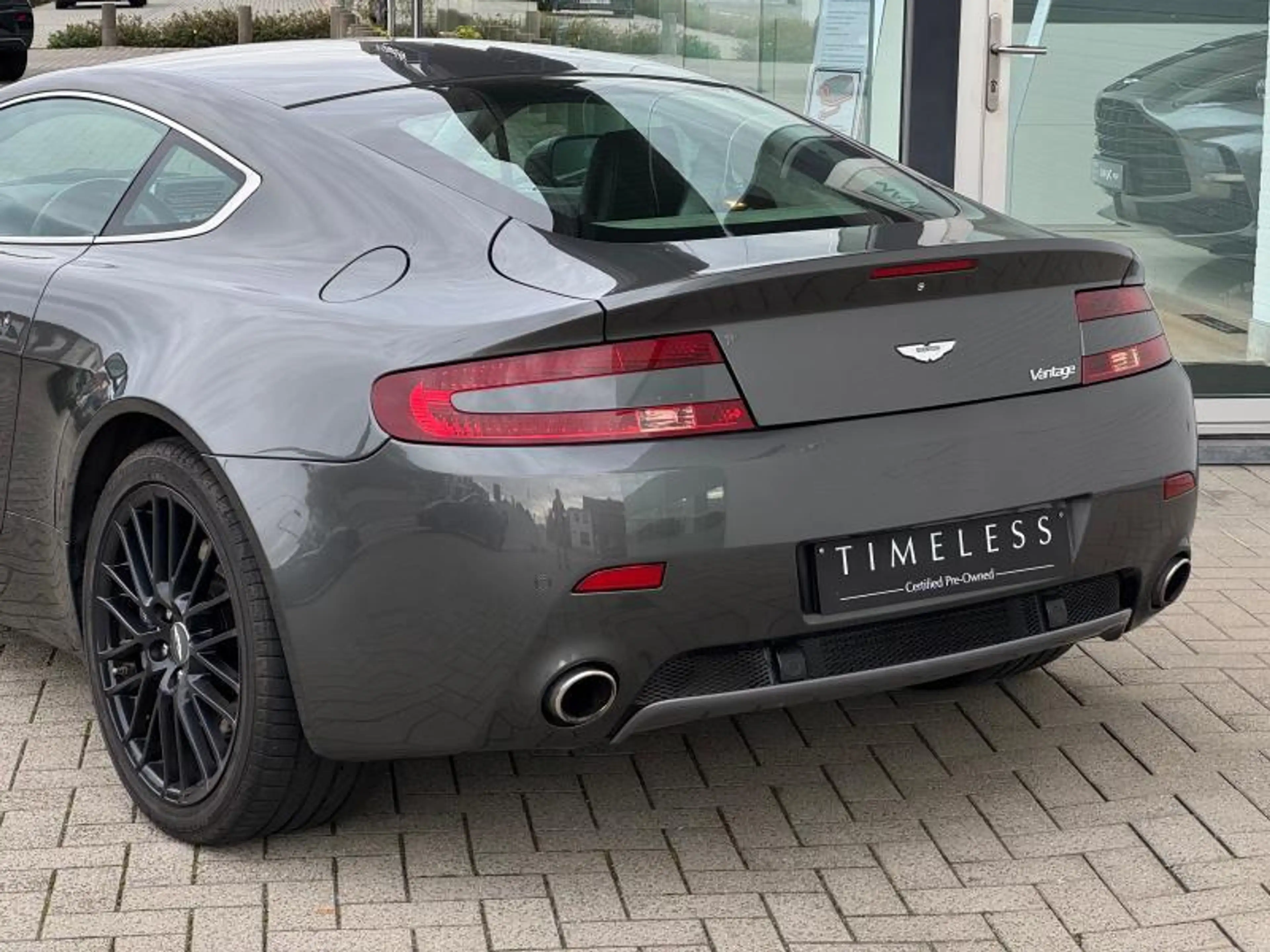 Aston Martin V8 4.7l Sportshift — photo 14