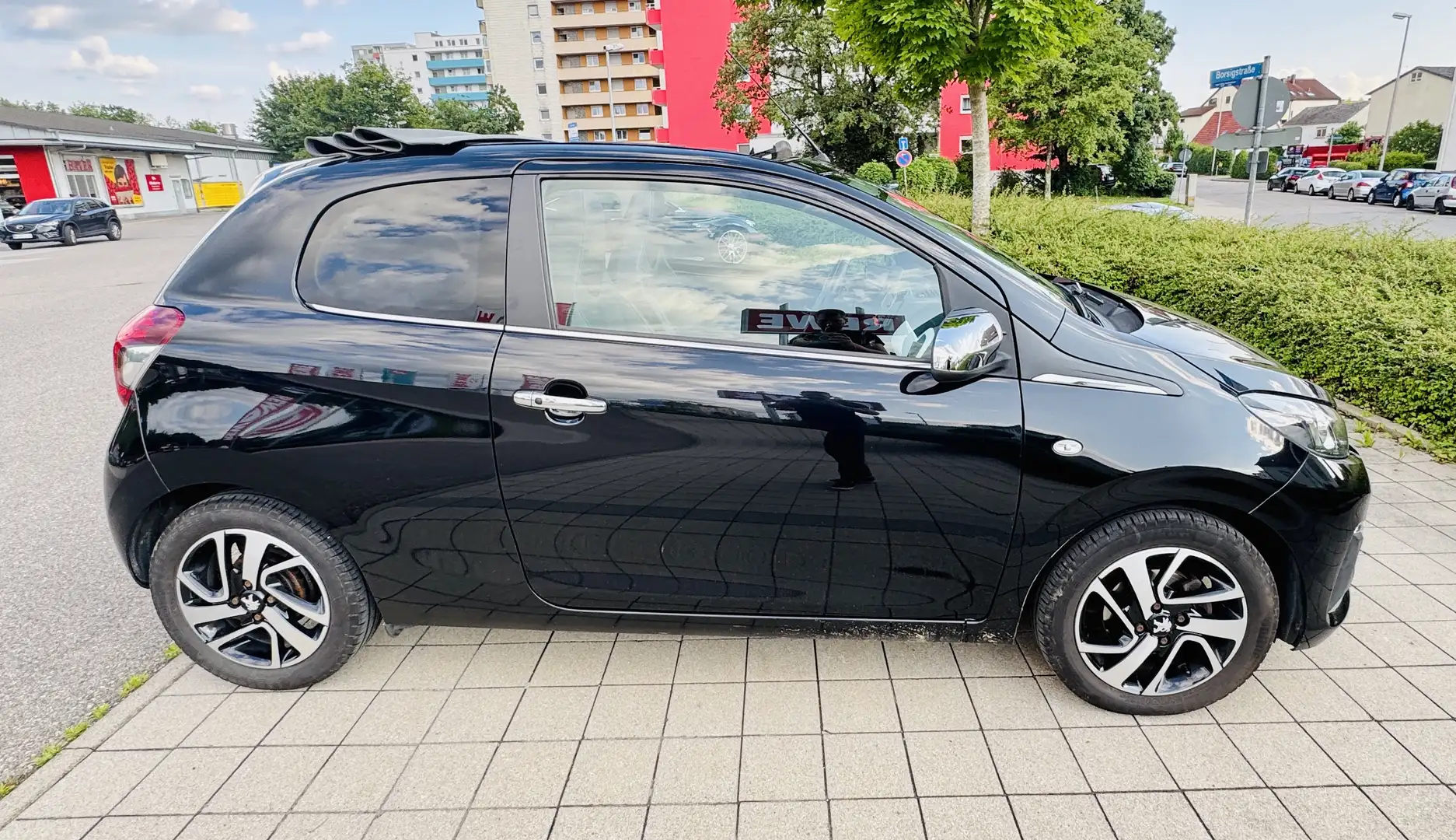 Peugeot 108 VTI  68 Top! Allure Negru - 2