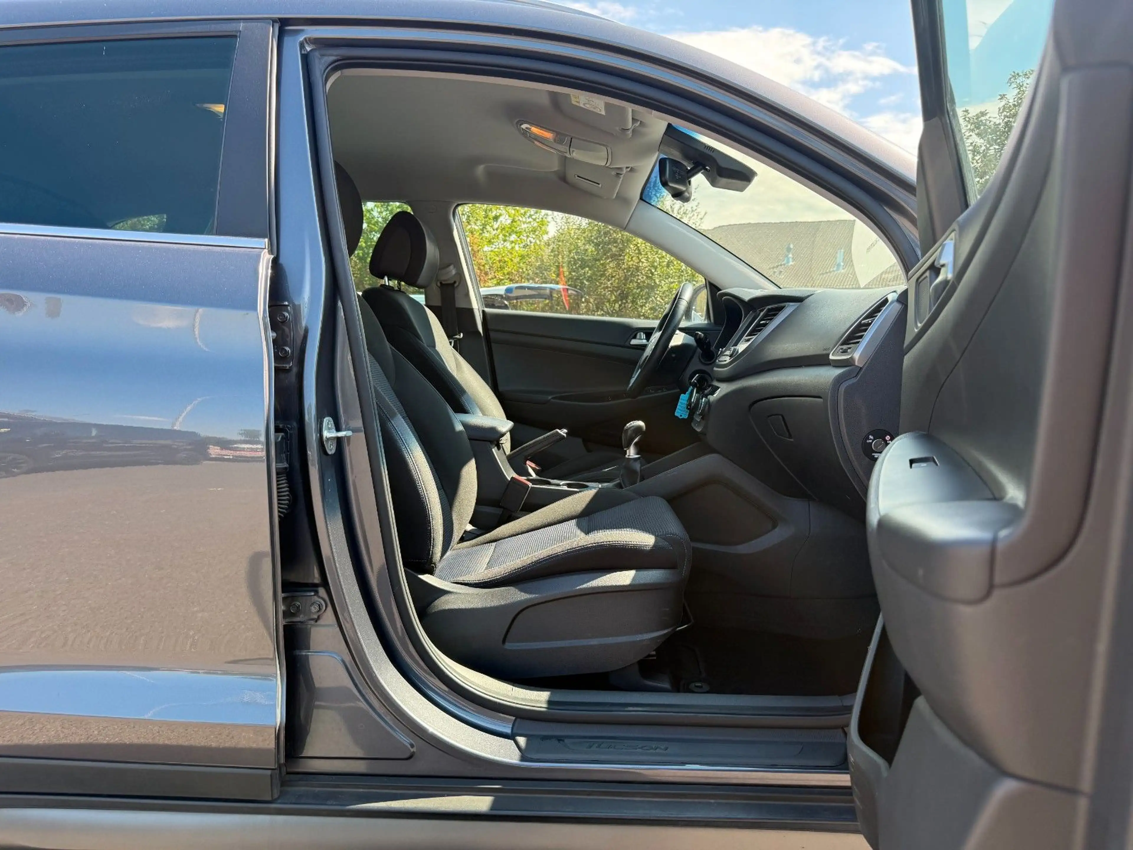 Hyundai TUCSON blue Style 2.0 2WD AHK Kamera ST-Fahrwerk — photo 12
