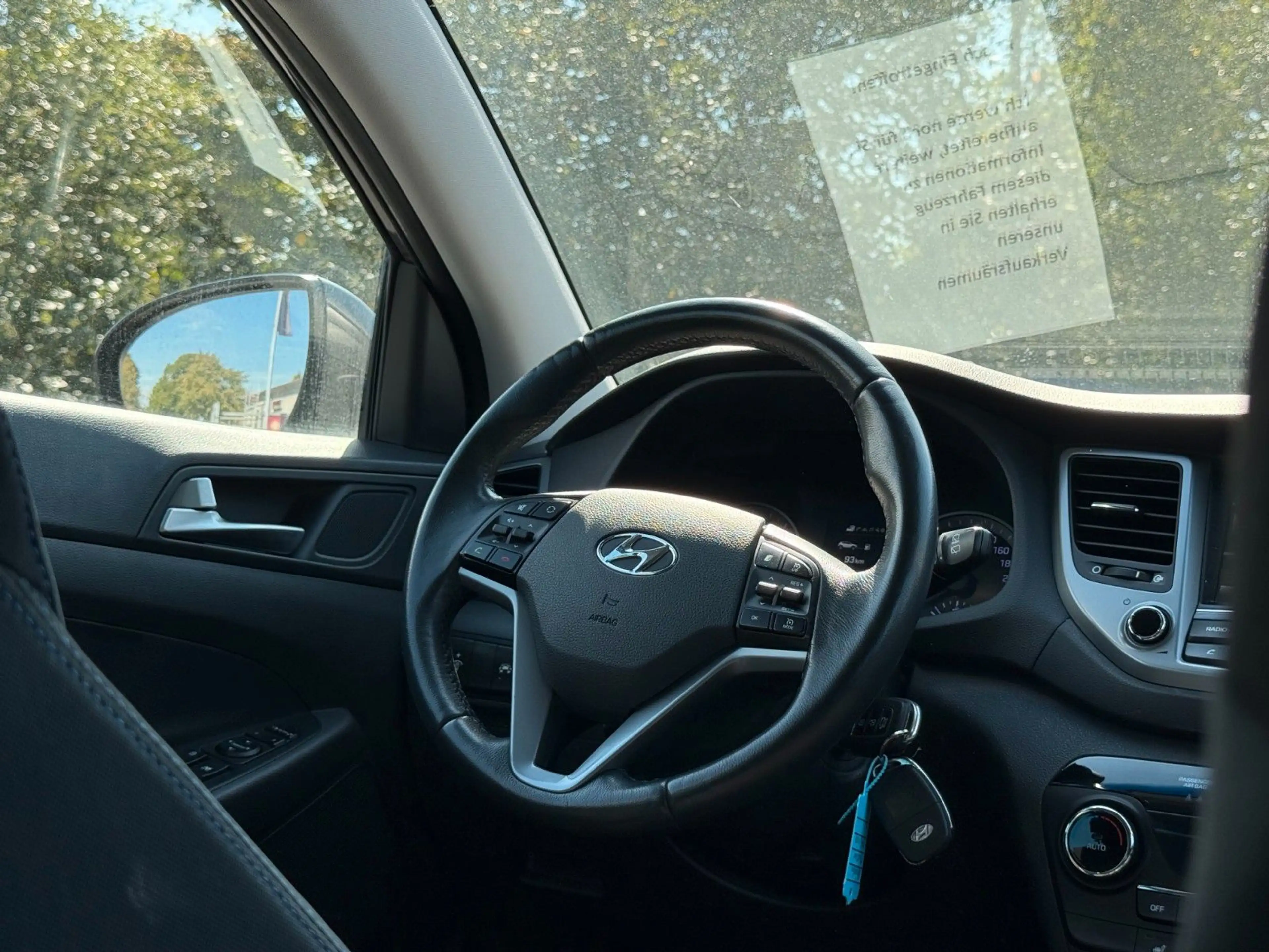 Hyundai TUCSON blue Style 2.0 2WD AHK Kamera ST-Fahrwerk — photo 15