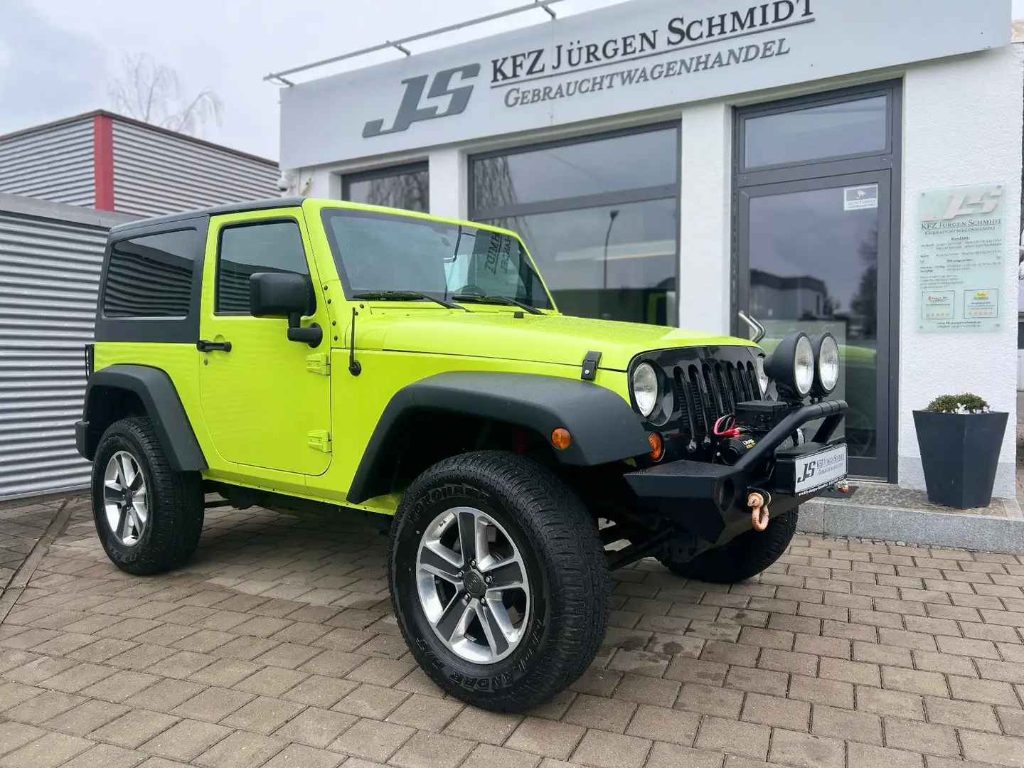 Jeep Wrangler Unlimited 3.6 4x4 Bumper Winde OffRoad Gelb - 1