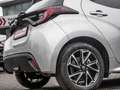 Toyota Yaris Hybrid 1.5 VVT-i Team D KAMERA ACC LED Silber - thumbnail 35