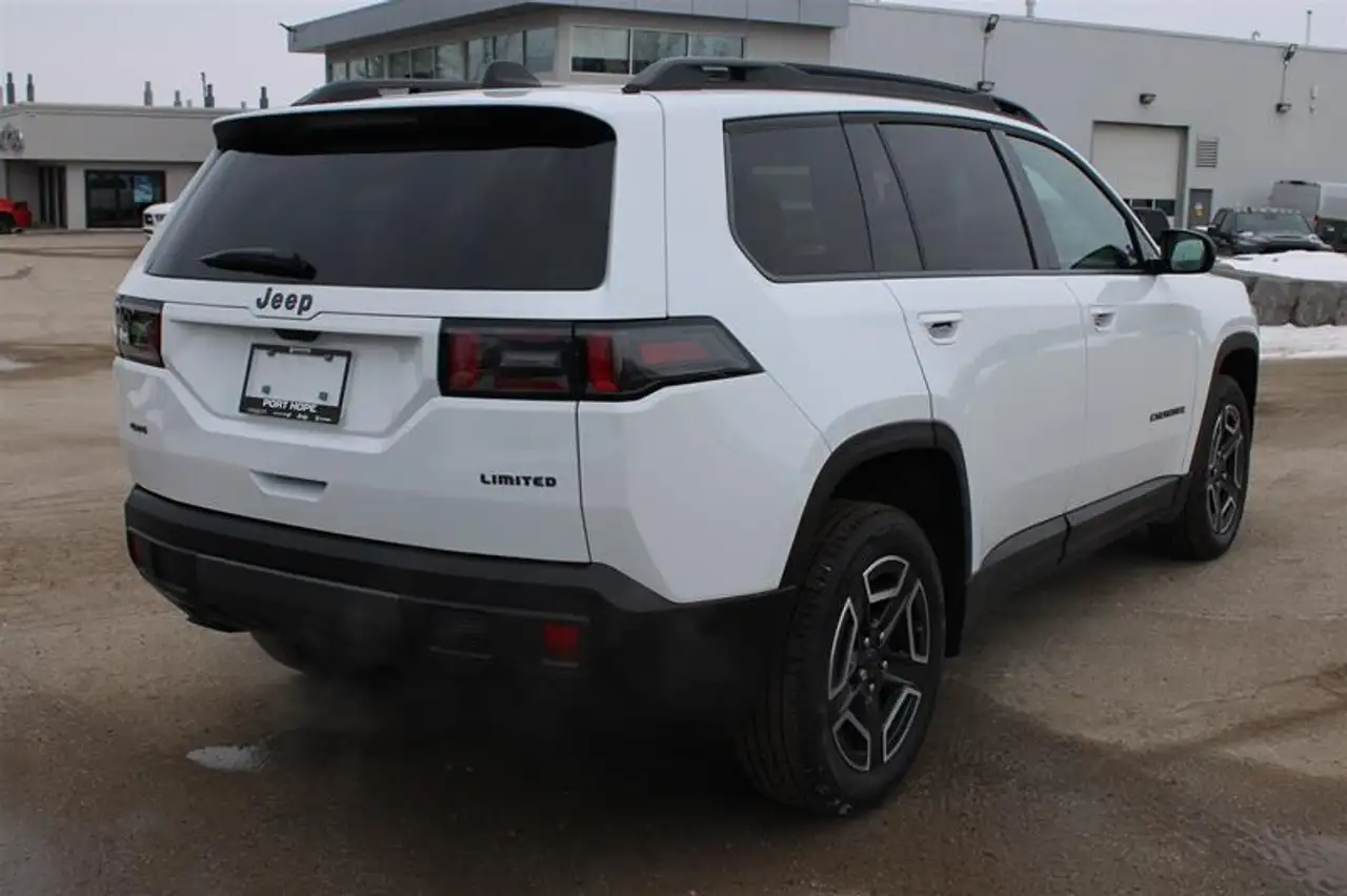 Jeep Cherokee снимка Jeep Cherokee