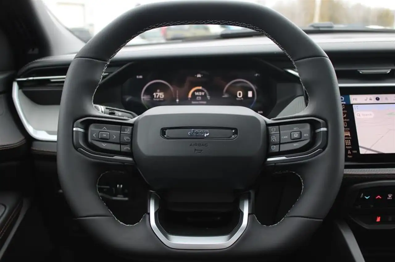 Jeep Cherokee снимка Jeep Cherokee