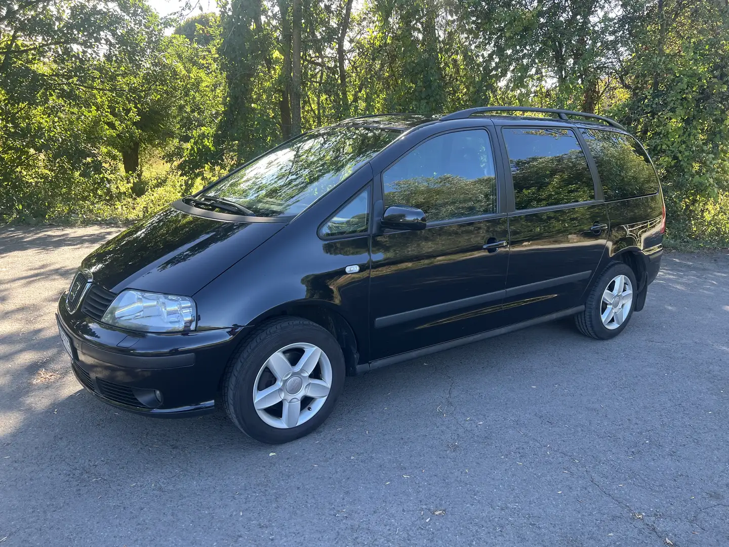 SEAT Alhambra Reference Schwarz - 2