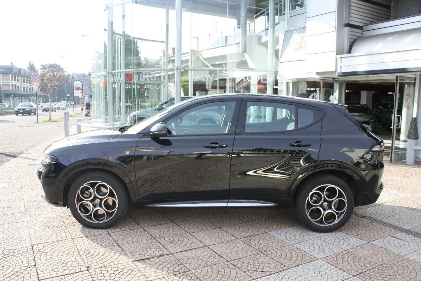 Alfa Romeo Tonale 1.5 160 CV MHEV TCT7 Veloce Nero - 2