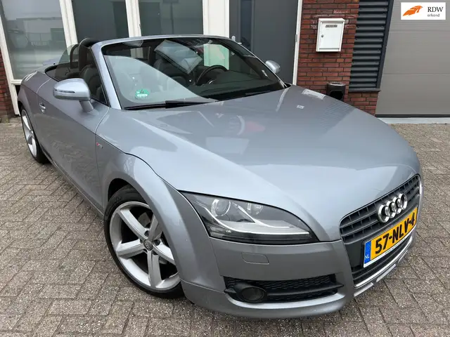 Audi TT Roadster 2.0 TFSI Pro Line S / Leder / Navi / PDC
