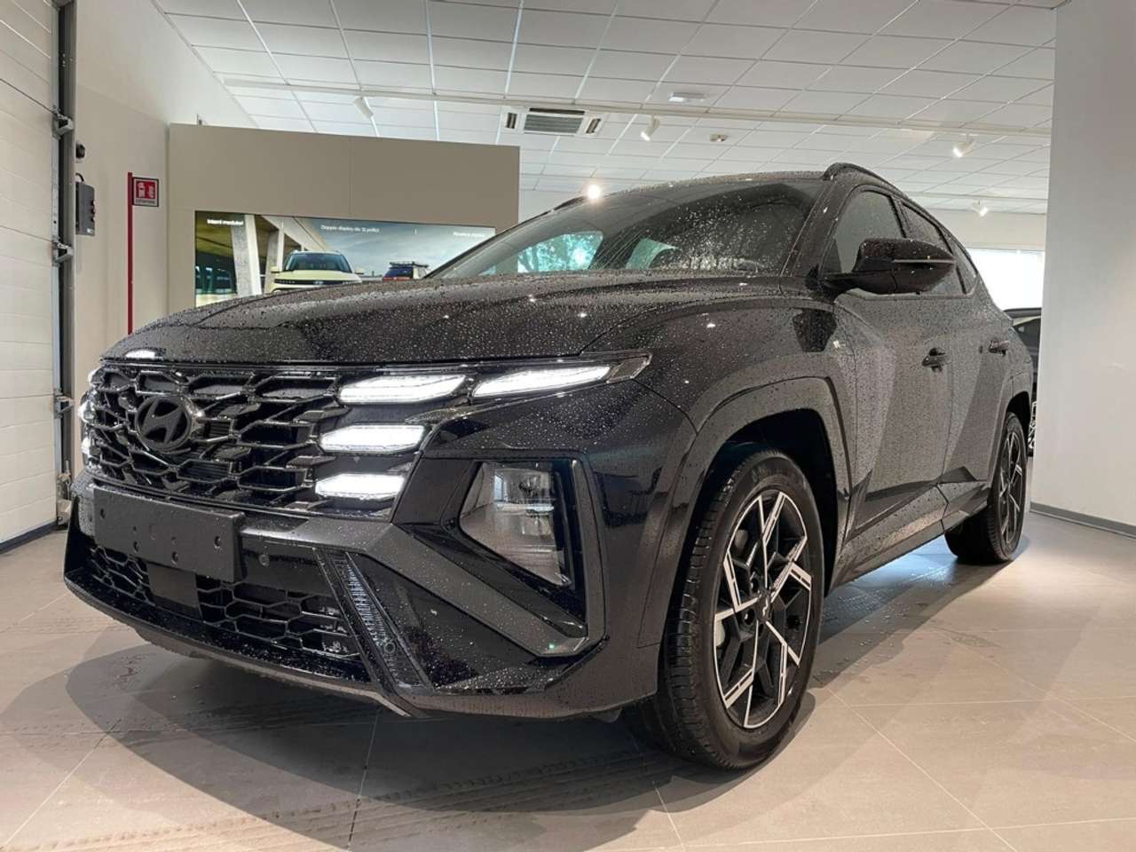 Hyundai TUCSON 1.6 PHEV AT 4WD NLINE