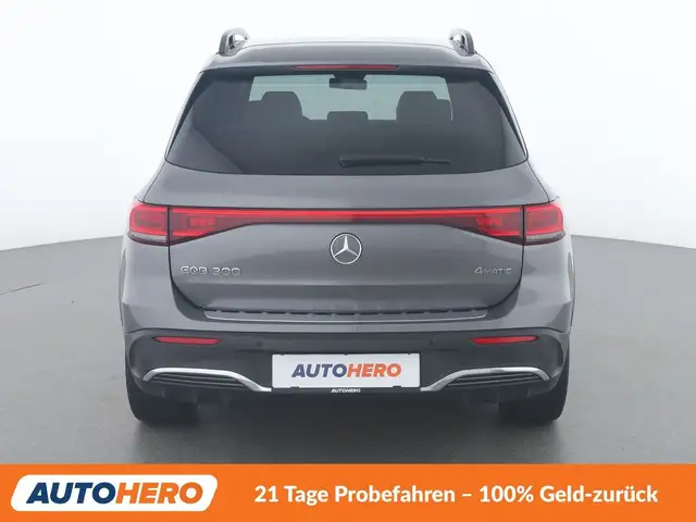 Mercedes-Benz EQB view 5