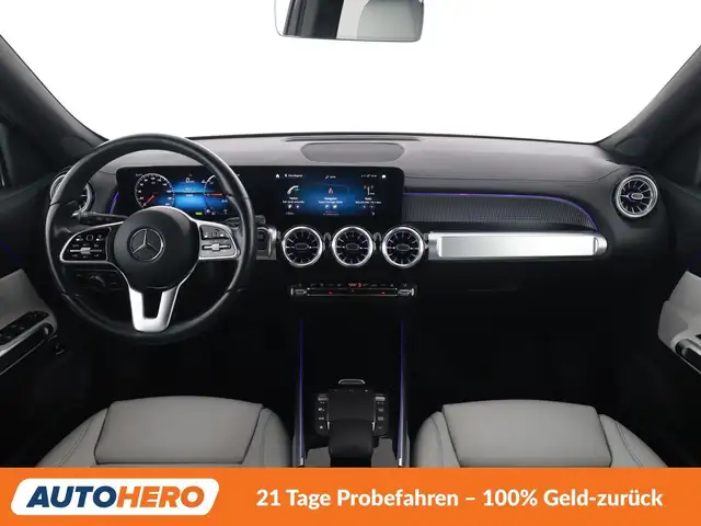 Mercedes-Benz EQB view 12