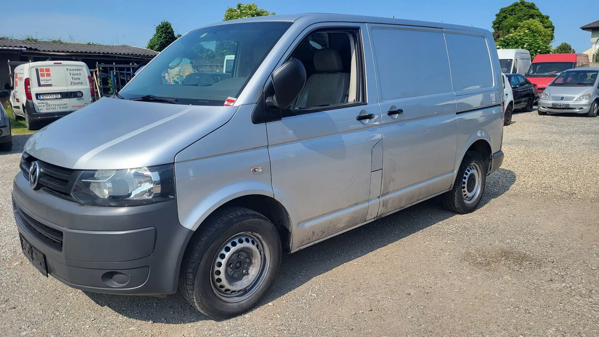 Volkswagen T5 N1 / Lastkraftwagen Argintiu - 2