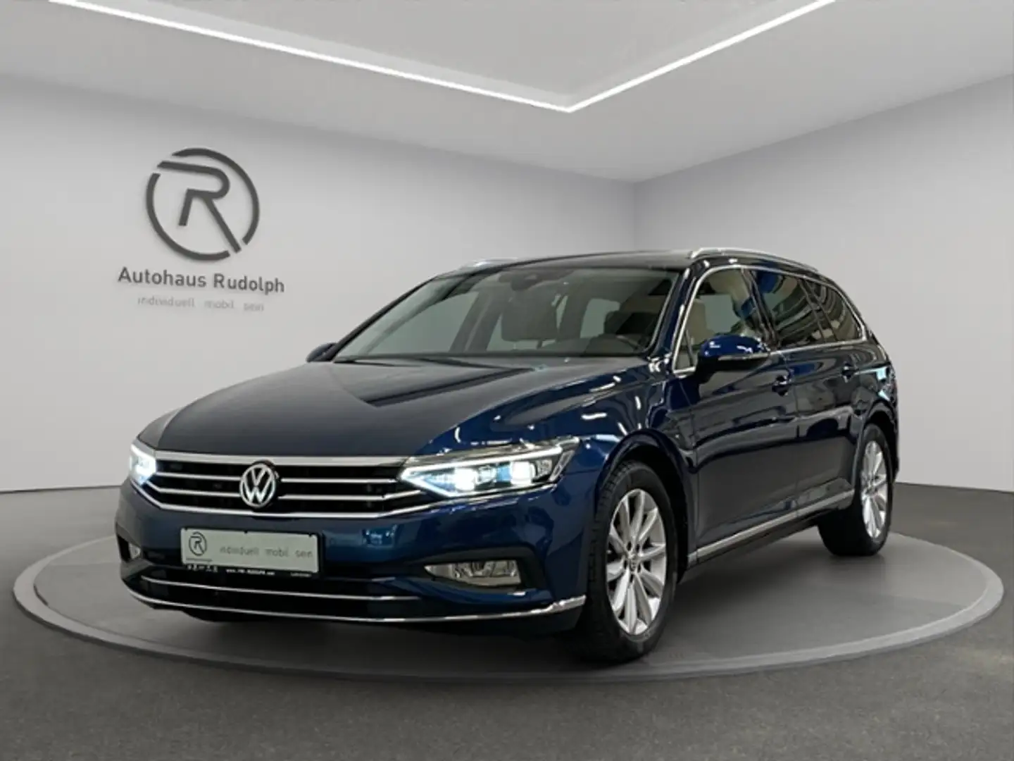 Volkswagen Passat Variant 2.0 TDI DSG Elegance / Navi LED Bleu - 2