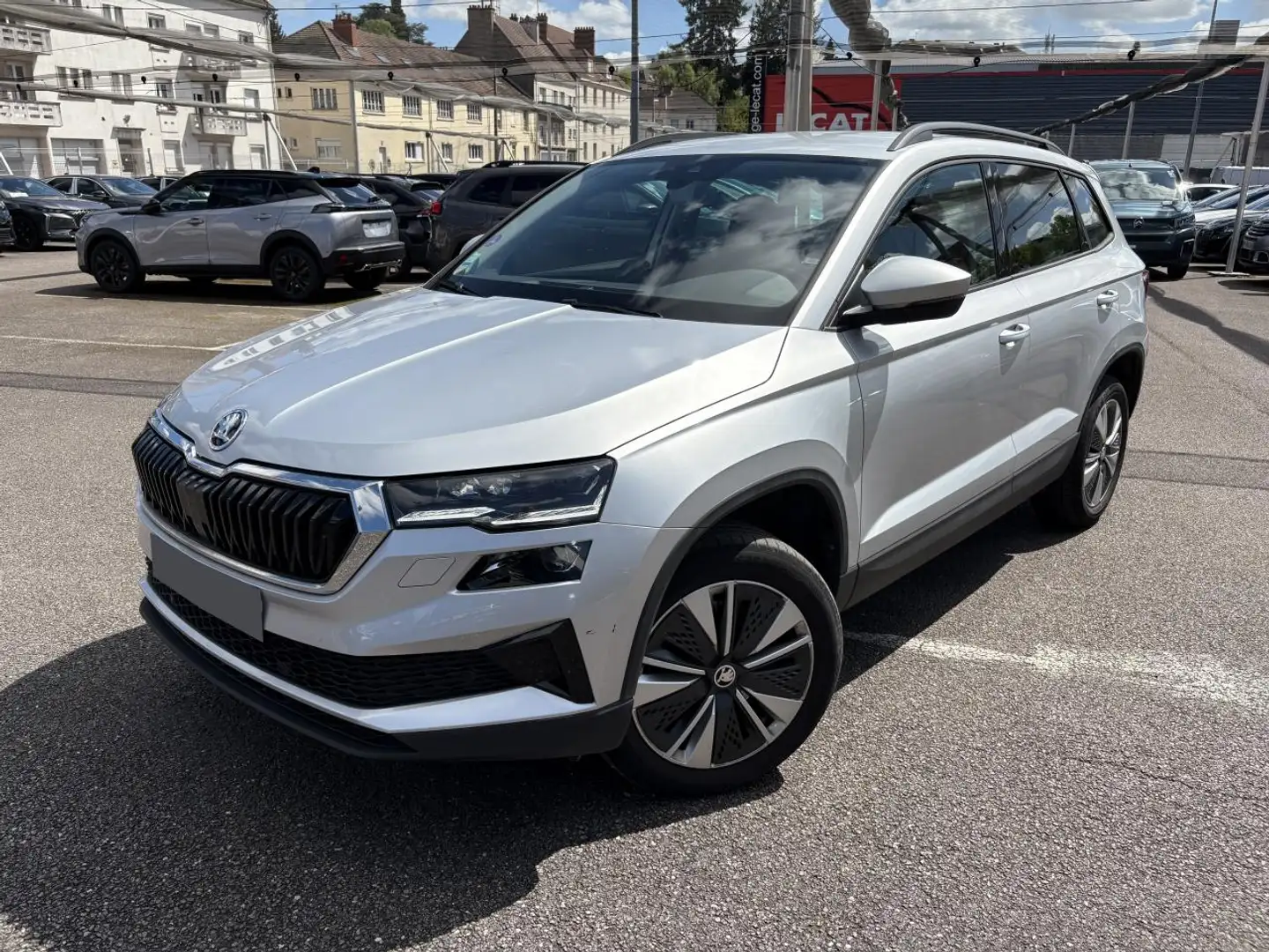 Skoda Karoq (2) 1.5 TSI 150 ACT STYLE DSG7 Argent - 1