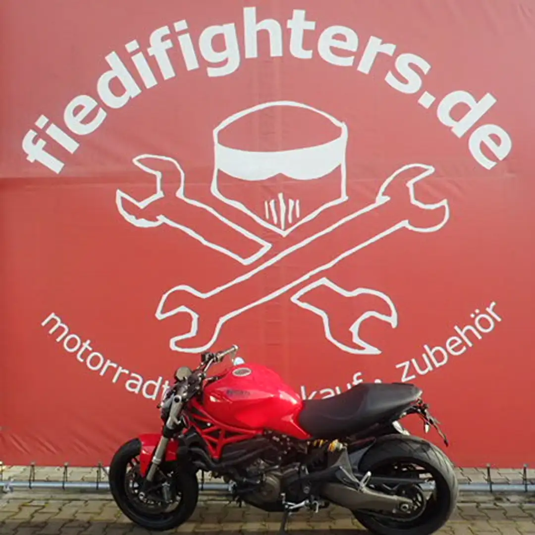 Ducati Monster 821 2 Hand 1Jahr Garantie Finanzierung möglich crvena - 1