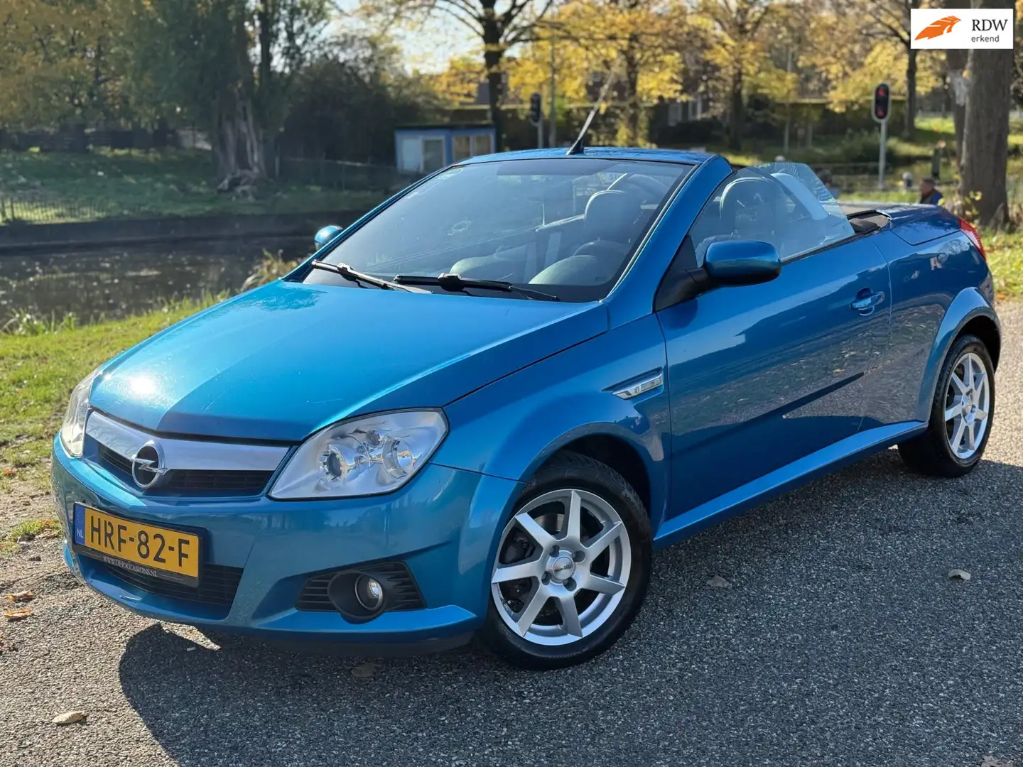 Opel Tigra TwinTop 1.4-16V Rhythm|Airco|Apk|Cabrio! Azul - 1