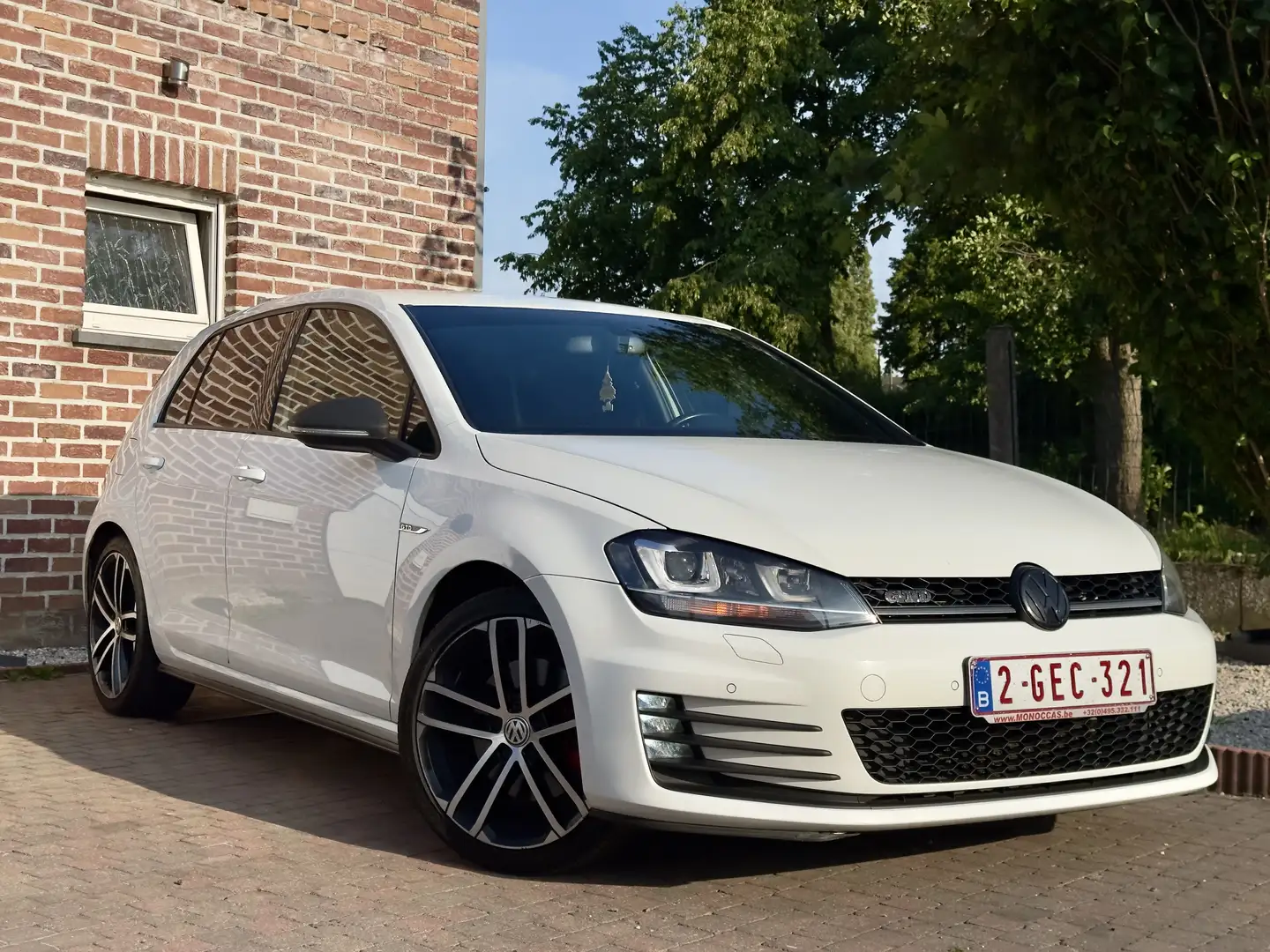 Volkswagen Golf GTD 2.0TDI DSG Cockpit prête à immatriculer Blanc - 1