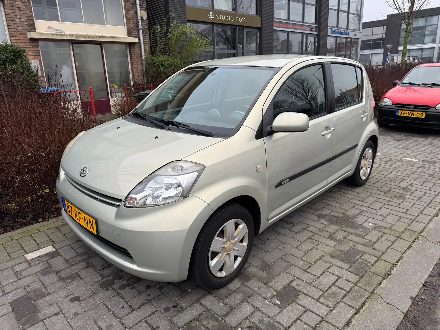 Daihatsu Sirion Sirion 1.3-16V Comfort Bronze - 1