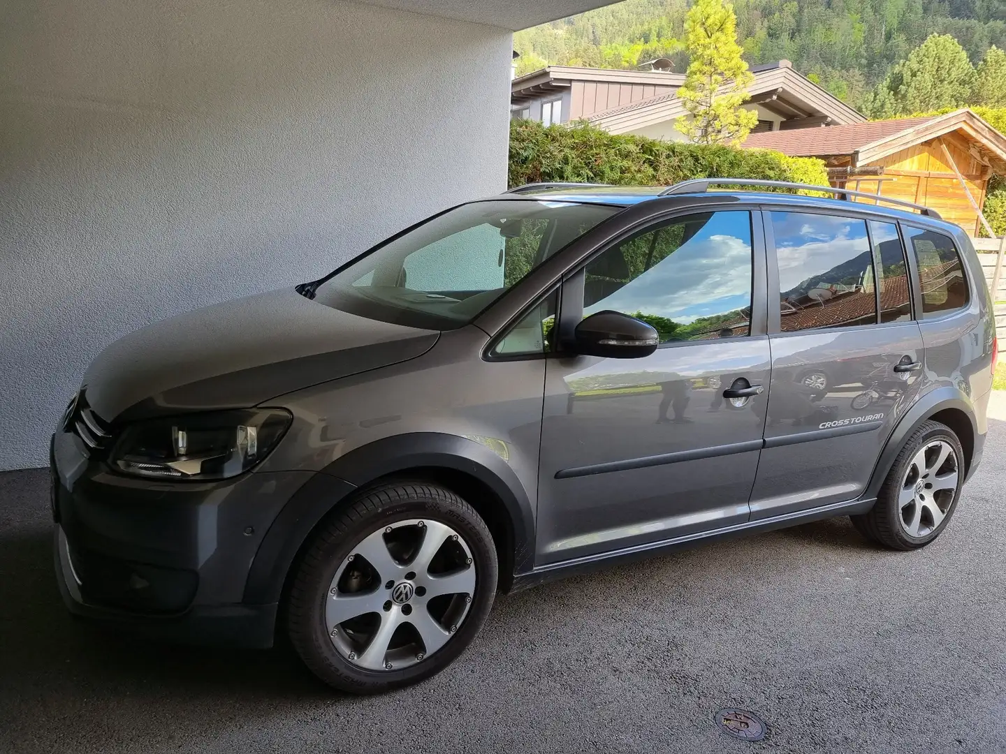 Volkswagen Cross Touran CrossTouran 1,6 TDI DPF - 1