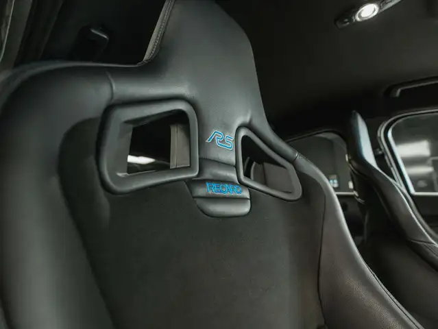 Ford Focus view 17