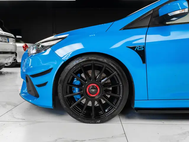 Ford Focus view 16