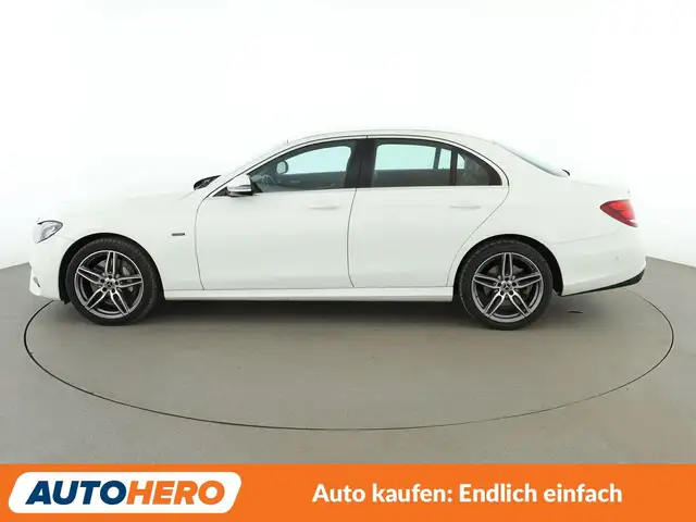 Mercedes-Benz E Class view 3