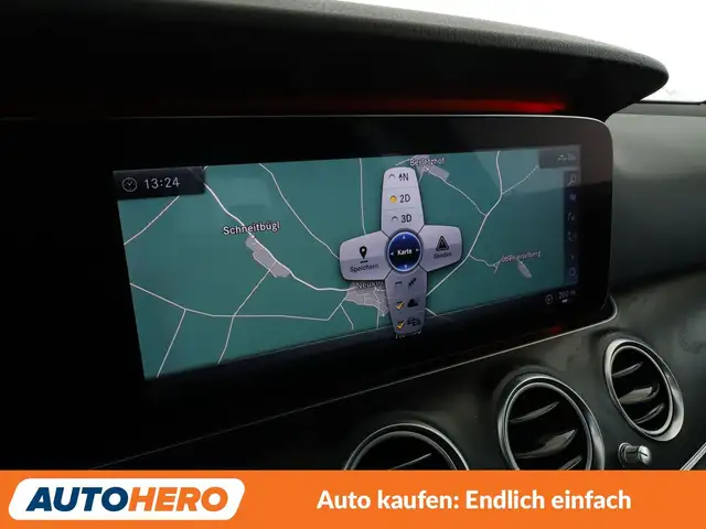 Mercedes-Benz E Class view 21
