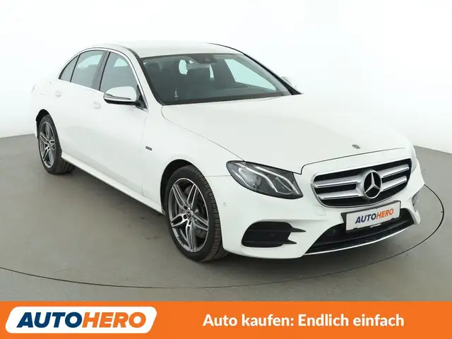 Mercedes-Benz E Class view 8