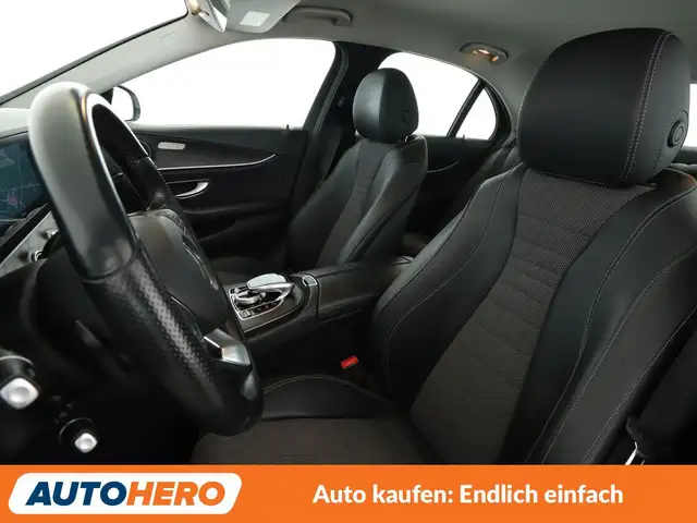 Mercedes-Benz E Class view 10