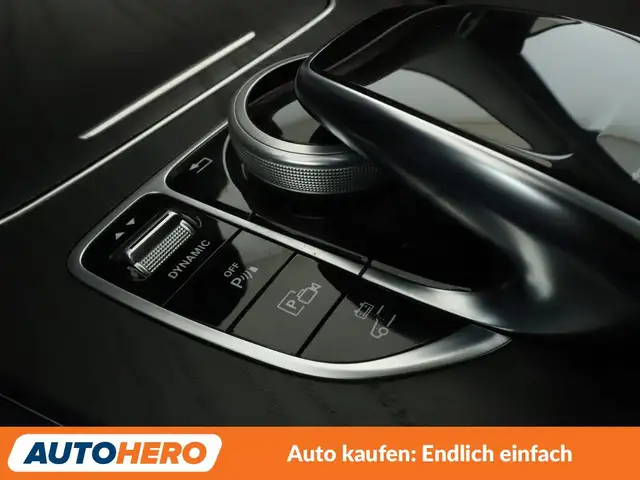 Mercedes-Benz E Class view 30