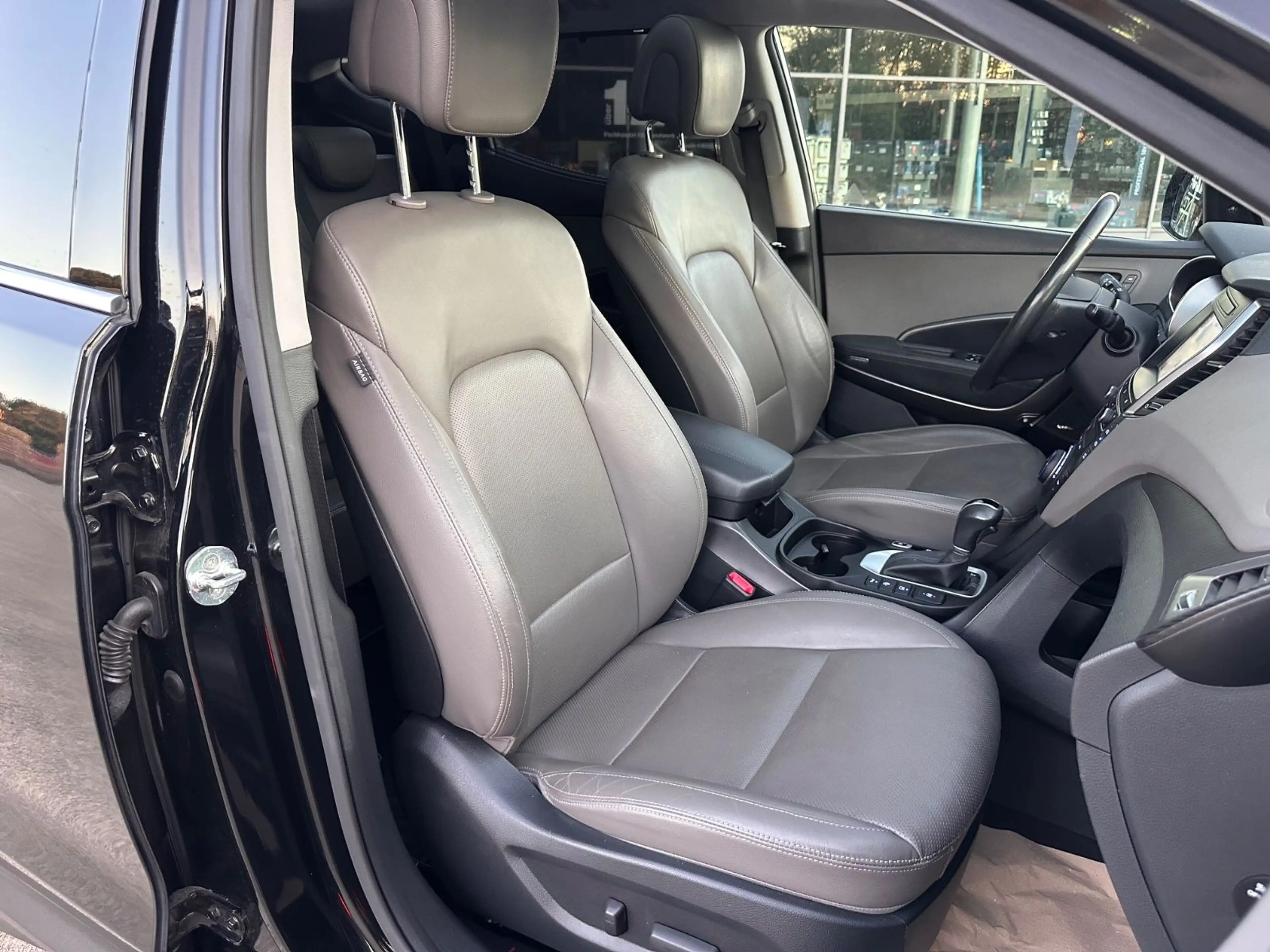 Hyundai SANTA FE blue Premium 4WD*AHK*7Si*Pano*360Cam. — photo 9