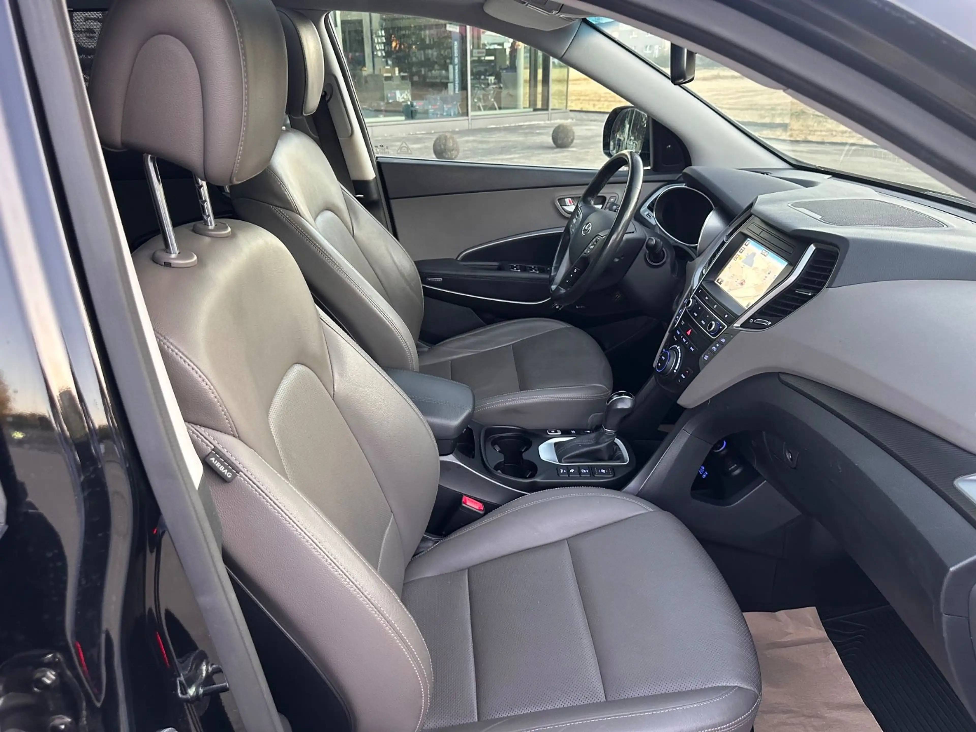 Hyundai SANTA FE blue Premium 4WD*AHK*7Si*Pano*360Cam. — photo 8
