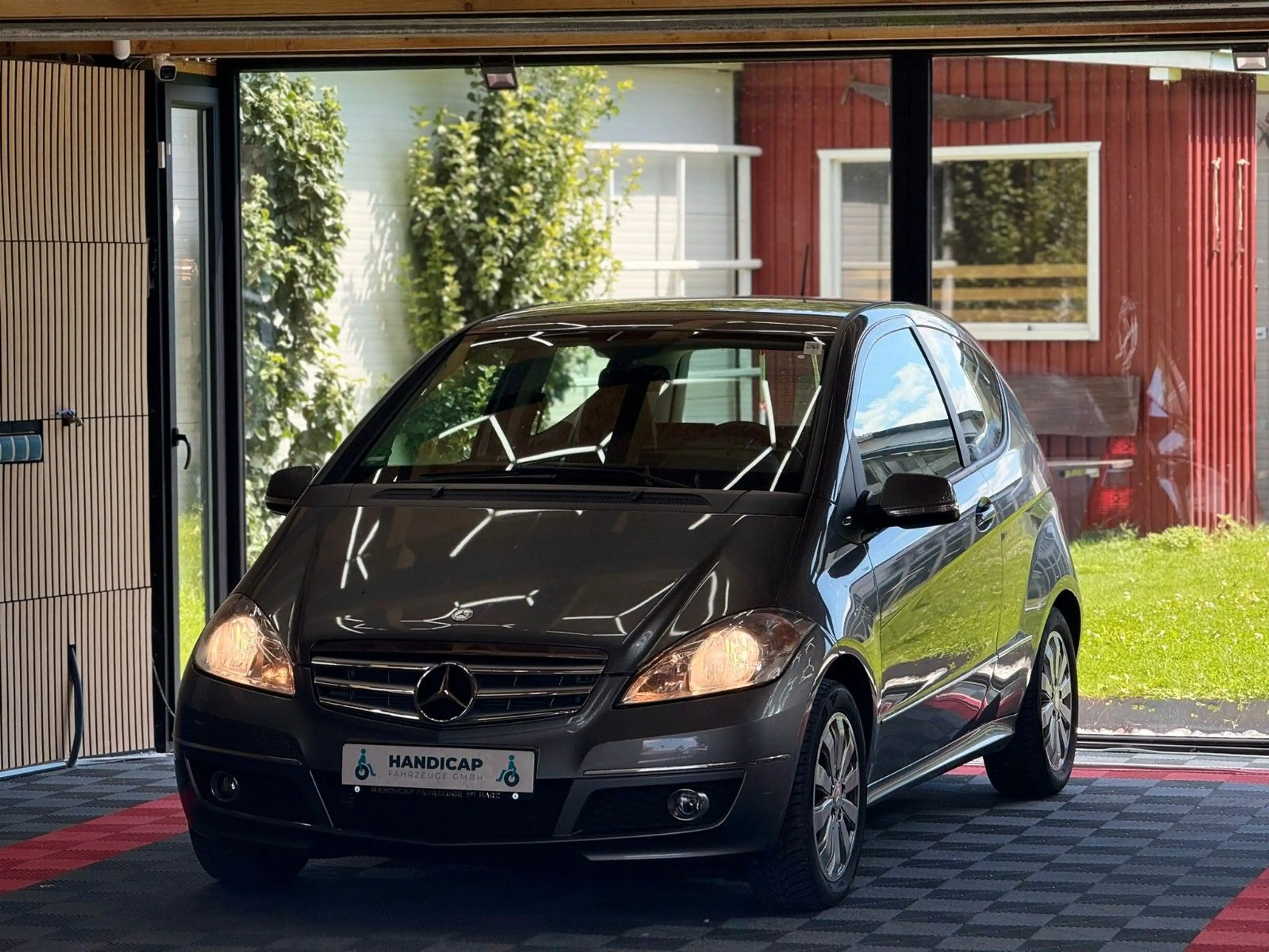 Mercedes-Benz A 150 AVANTGARDE — photo 10
