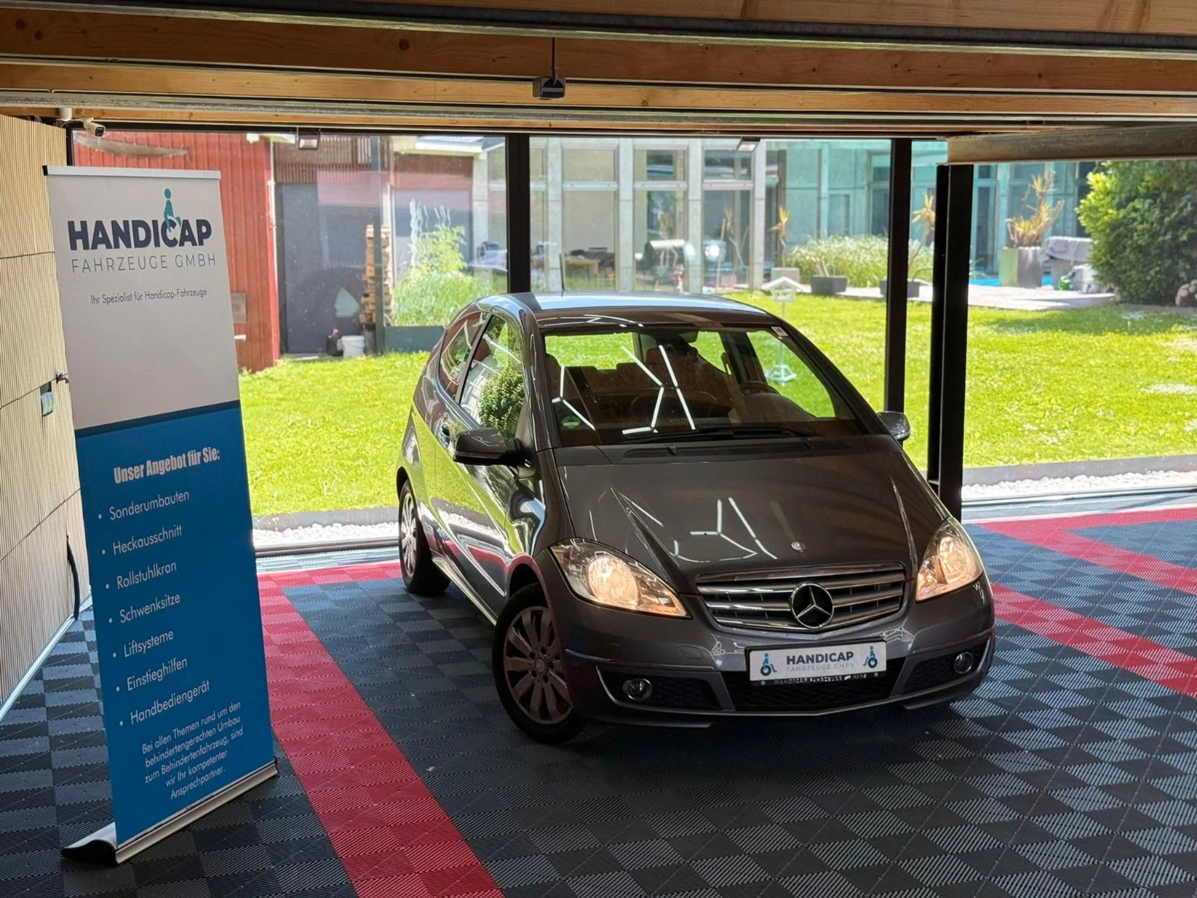 Mercedes-Benz A 150 AVANTGARDE — photo 2