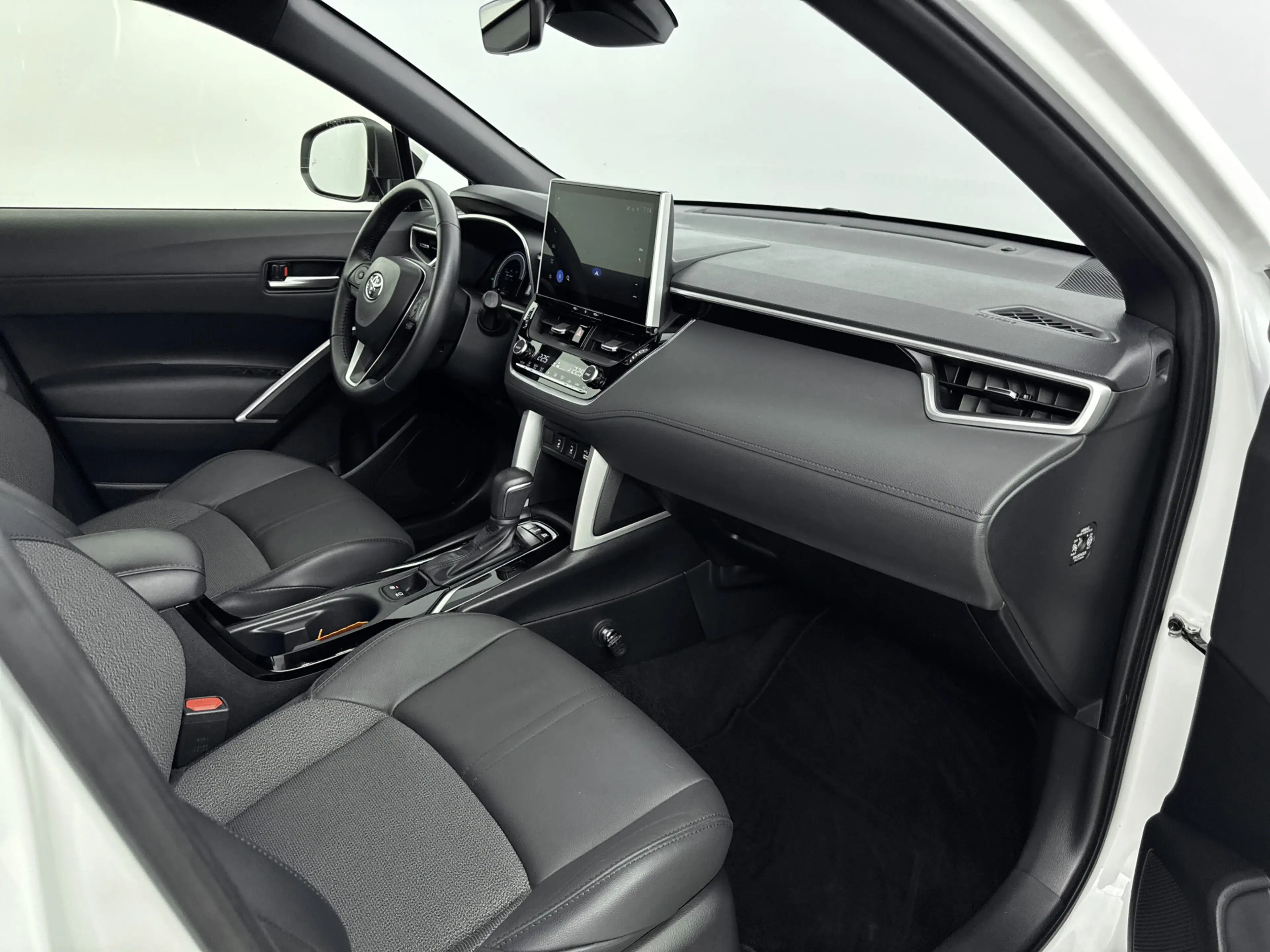 Toyota Corolla Cross Hybrid 200 Style | Parkeersensoren V+A | Blindspot — photo 9