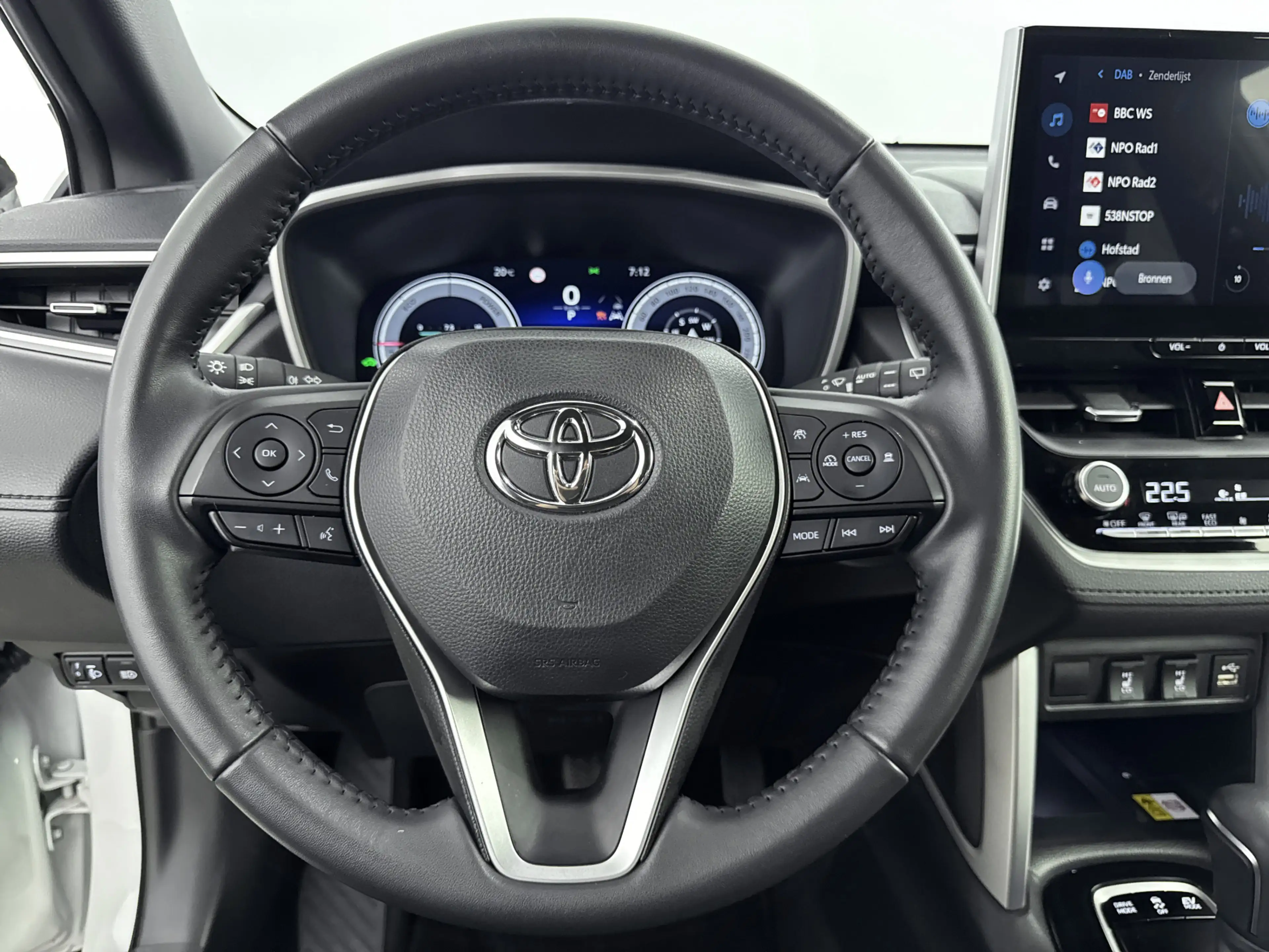 Toyota Corolla Cross Hybrid 200 Style | Parkeersensoren V+A | Blindspot — photo 6