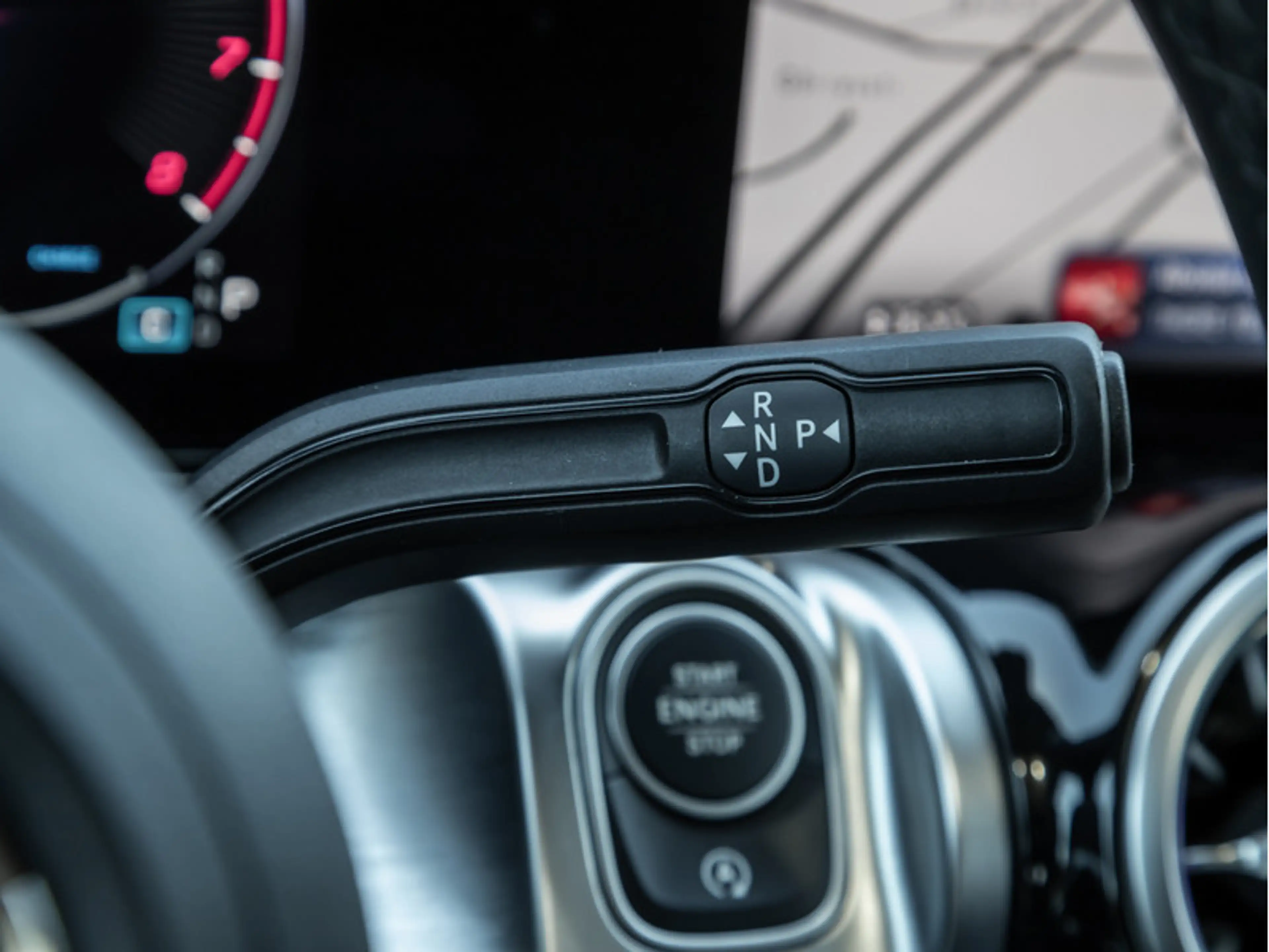 Mercedes-Benz GLB 250 4M AMG-Sport/Pano/AHK/Night/MBeam/Distr — photo 22