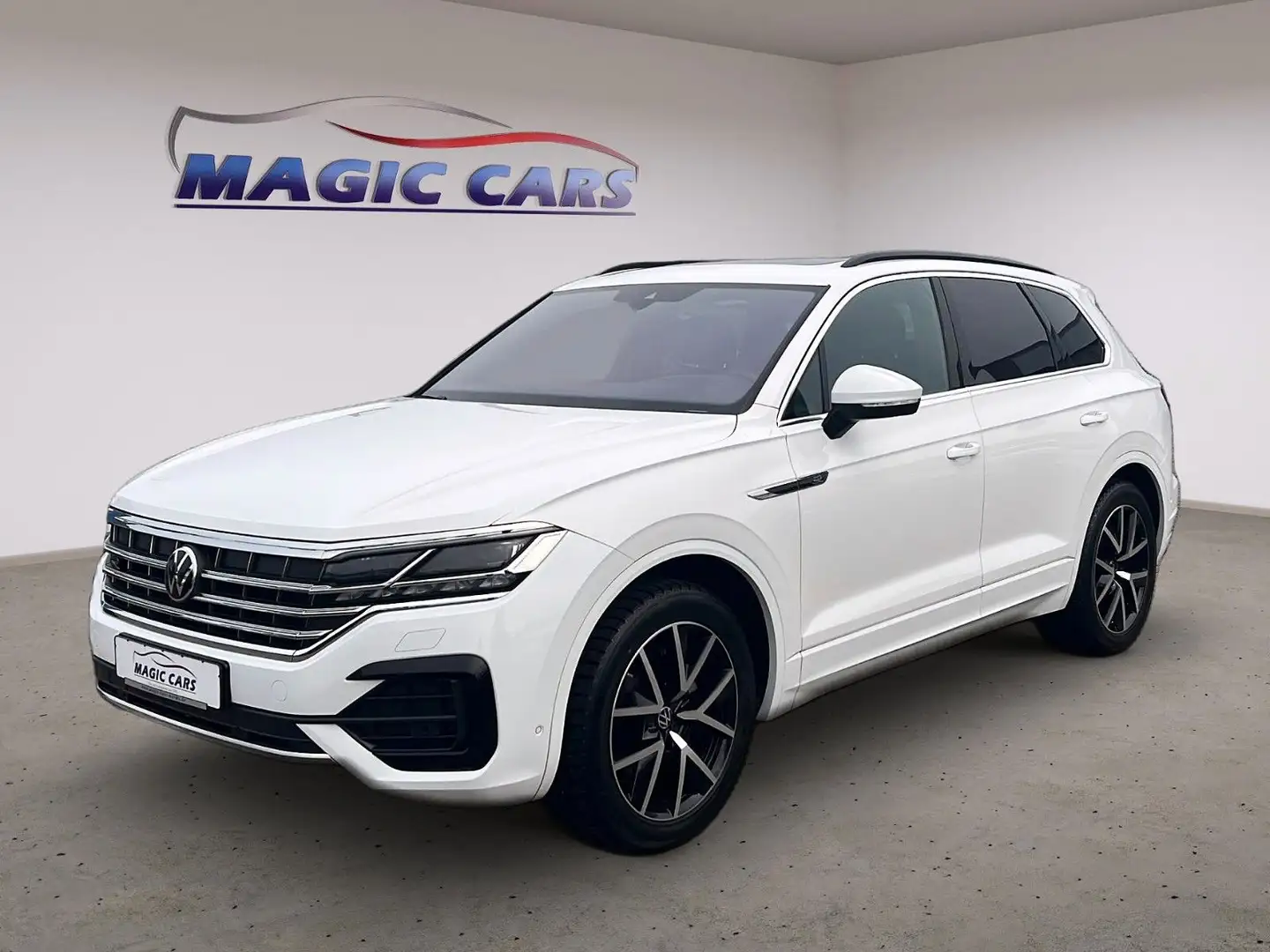 Volkswagen Touareg 3.0 V6 TDI 4M Aut. R-Line *Pano*Matrix* Blanco - 1