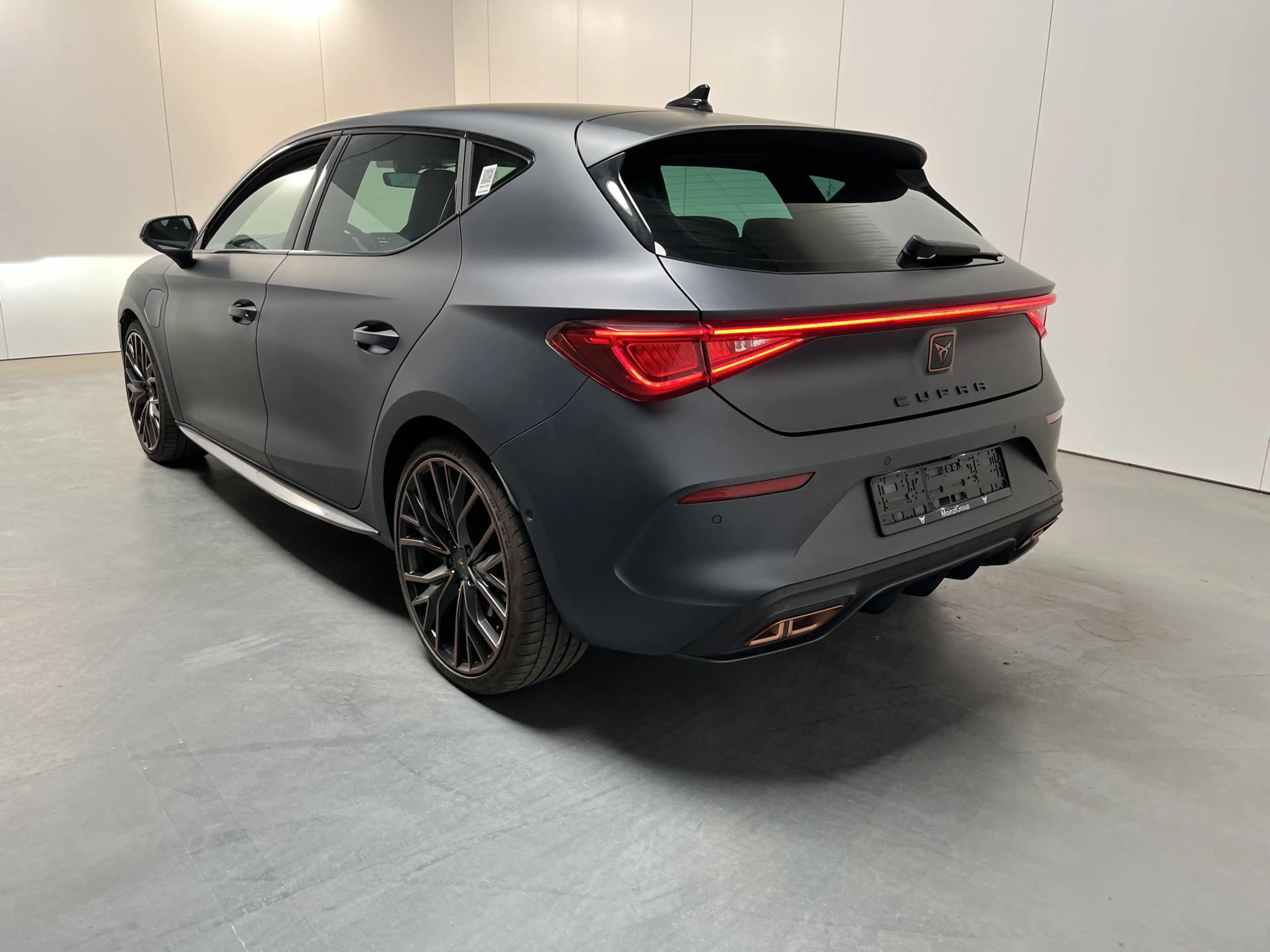 CUPRA Leon 1.4 e-Hybrid VZ Black Edition / AUTOMAAT/ 245 PK/ — photo 5