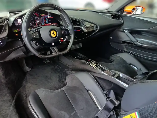 Ferrari SF90 Stradale 7,9kWh F1-DCT Ansicht 14