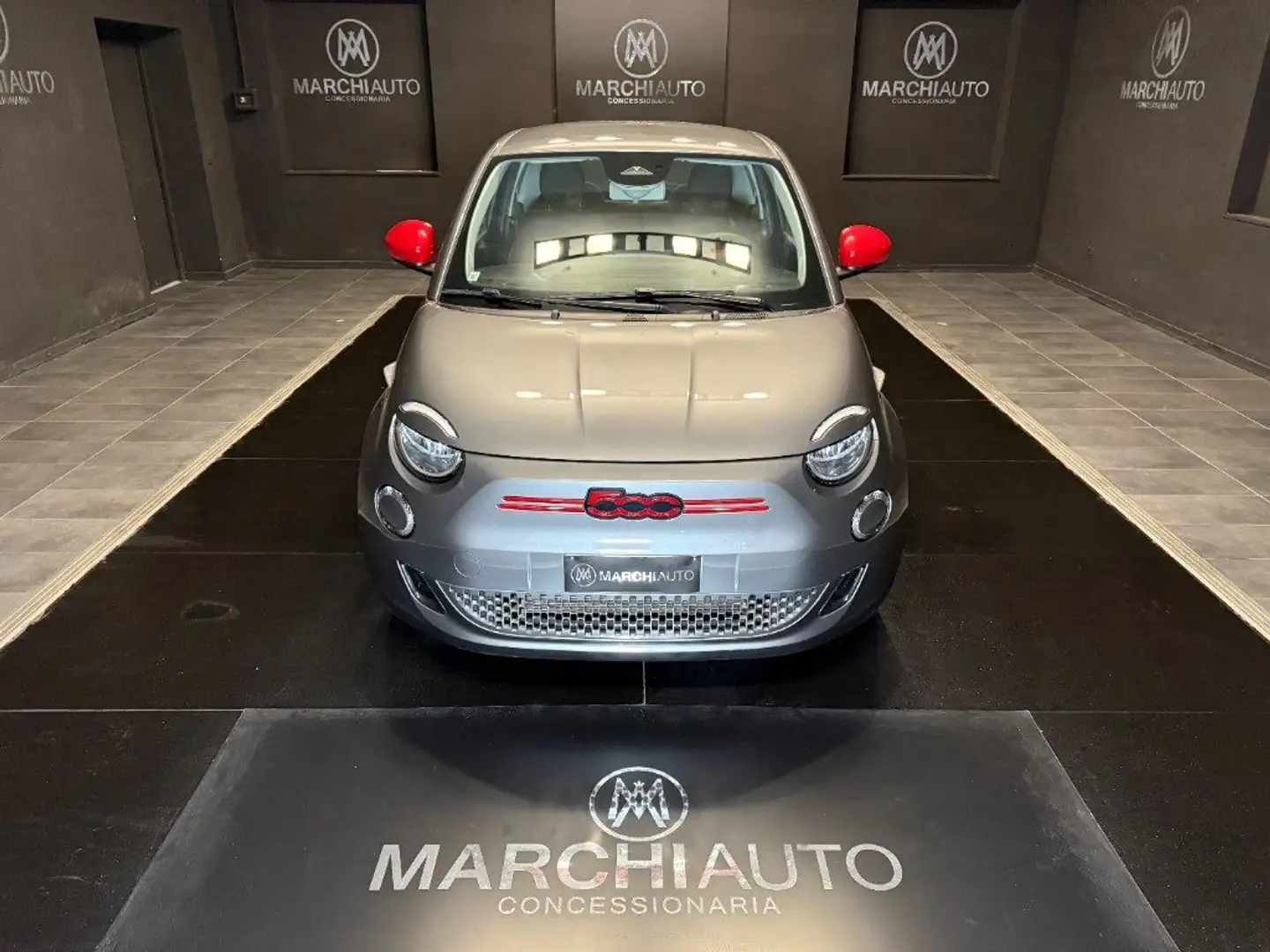 Fiat 500e Berlina 23,65 kWh Red Gris - 2