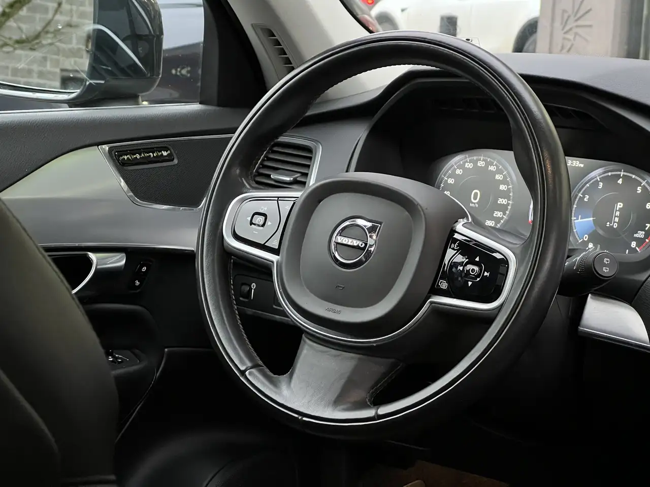 Volvo XC90 снимка Volvo XC90