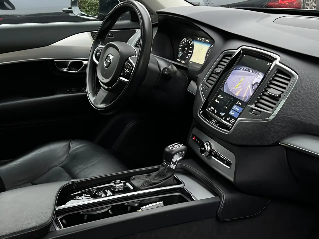Volvo XC90 снимка Volvo XC90