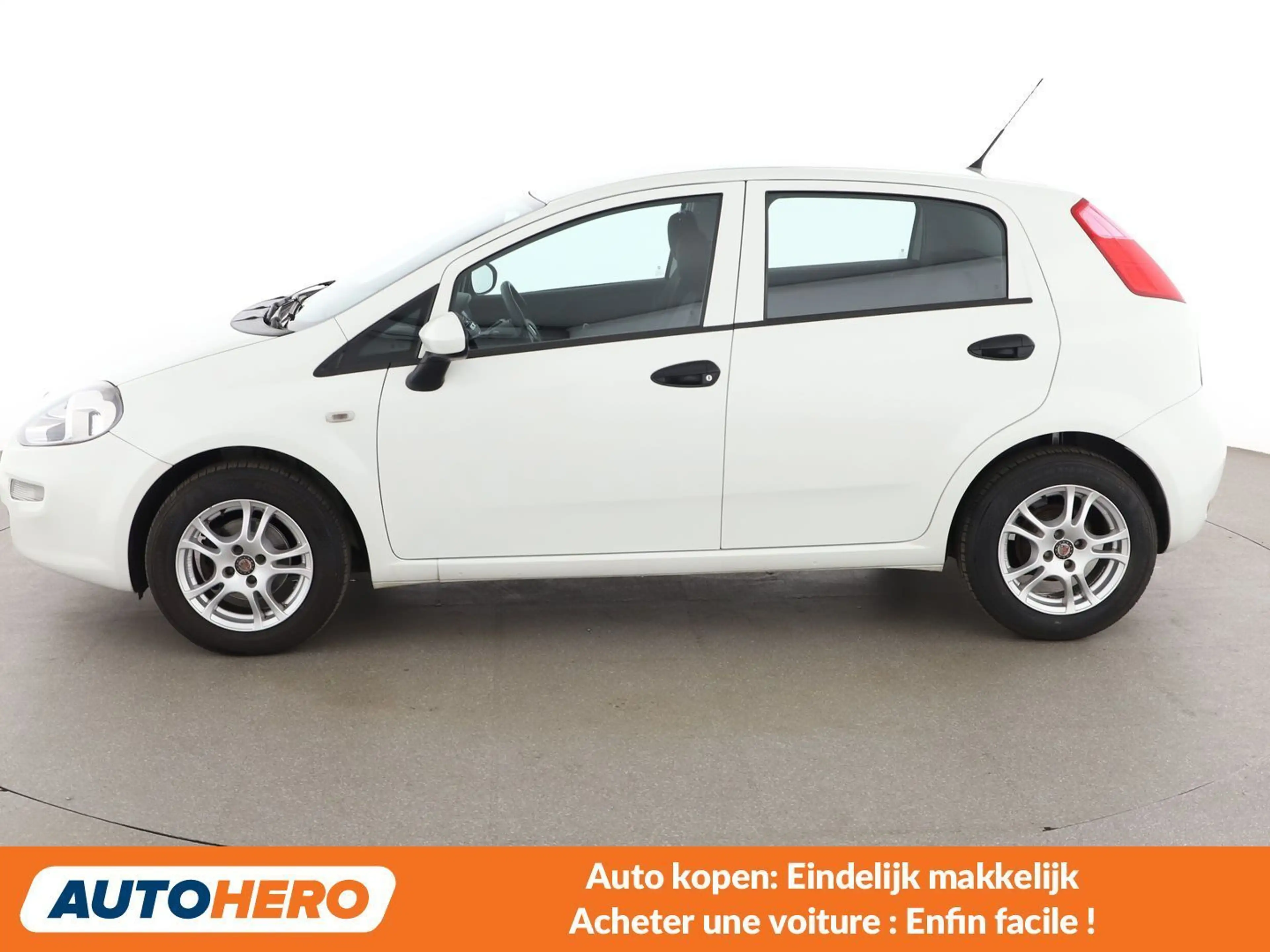 Fiat Punto 1.2 MYSTYLE — photo 3