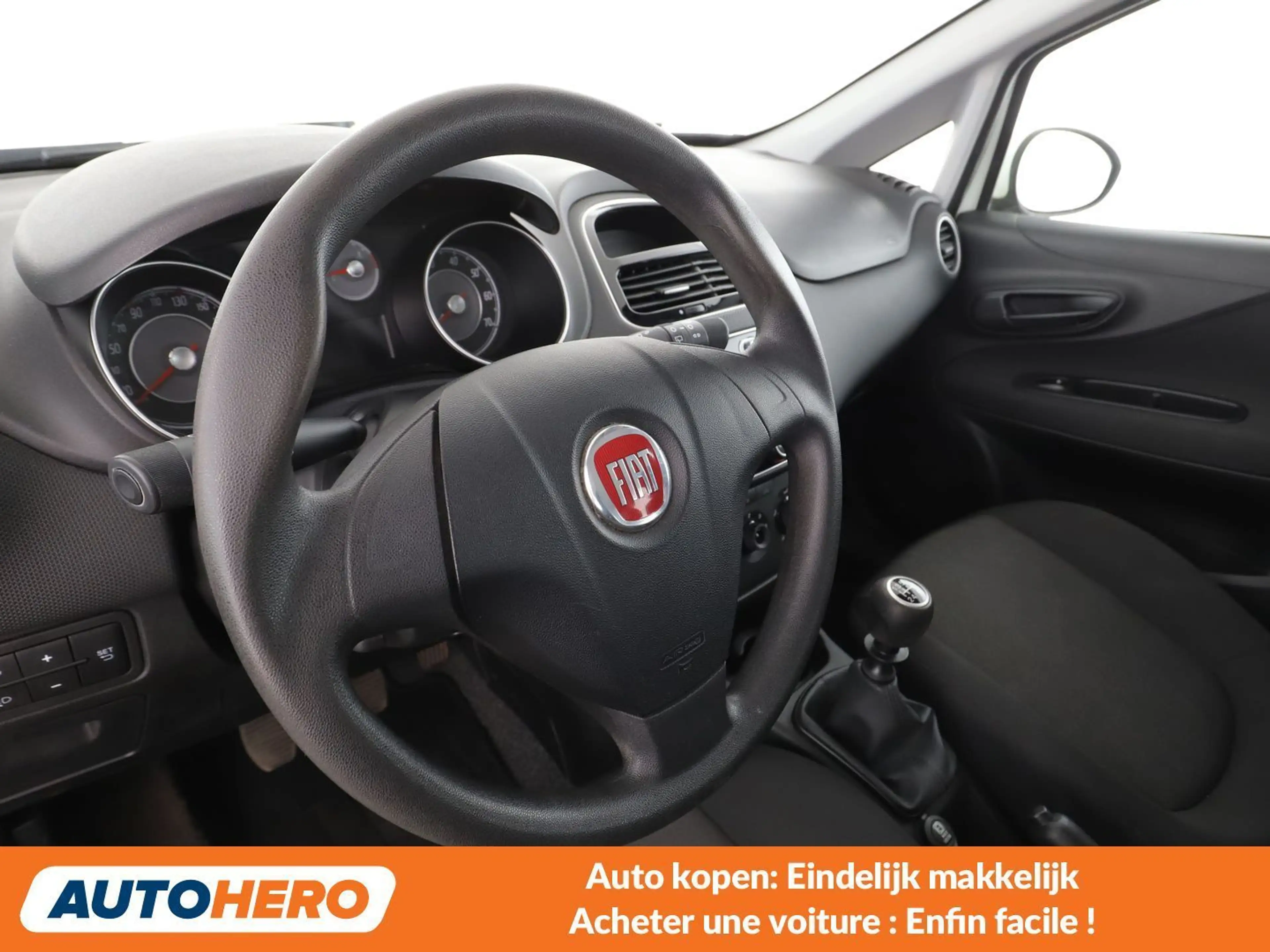 Fiat Punto 1.2 MYSTYLE — photo 12